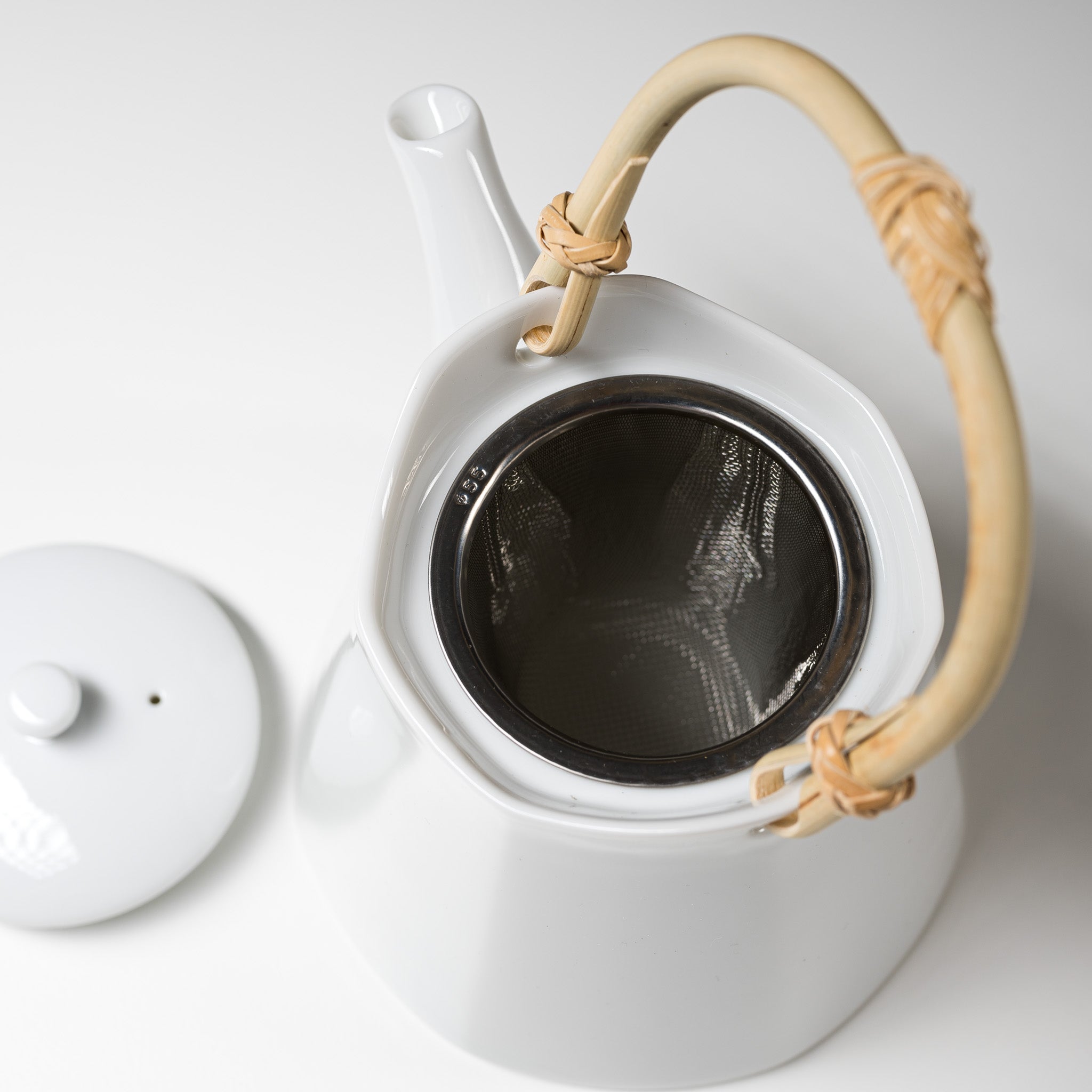 Premium Miyama Ceramic Teapot with Round Handle - 430ml Capacity for Loose Leaf Tea & Herbal Infusions - Perfect for Afternoon Tea, Japanese Tea Ceremonies & Cozy Home Brewing