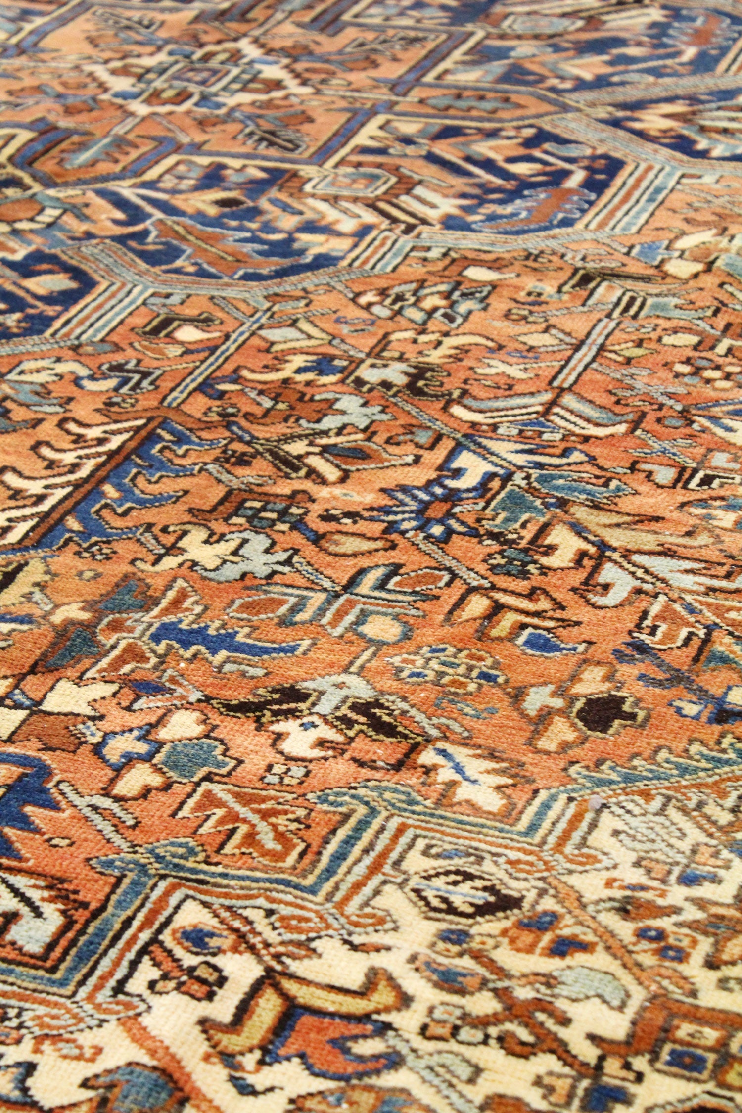 Antique Heriz Handwoven Tribal Rug JF8471 - Authentic Persian Carpet for Living Room, Bedroom & Home Decor