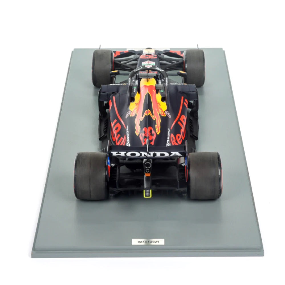 1:12 Scale Red Bull Racing Honda RB16B Max Verstappen #33 - 2021 Abu Dhabi GP Winner & F1 World Champion - Collectible Die-Cast Model Car for Racing Fans & Display