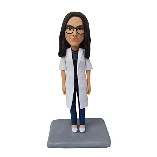 Custom Nurse & Doctor Cake Topper Figurine - Bobblehead Doll for Birthday Cakes, Pet Lovers (Dog/Cat/Human Face) - Perfect for D&D Statues, Party Decor & Gift Giving Scenes