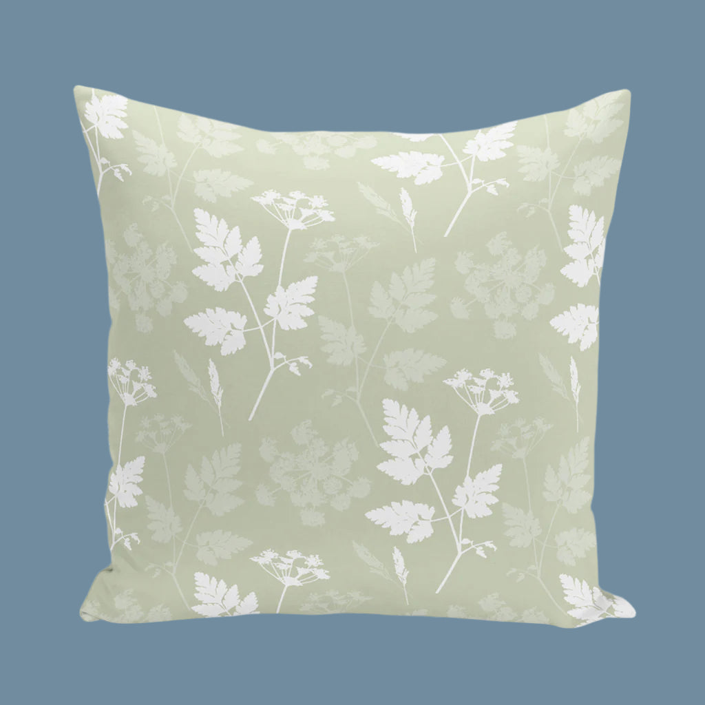 Premium Cow Parsley Print Throw Pillow Covers - Soft Decorative Cushions for Living Room, Bedroom & Sofa - Home Decor Accent