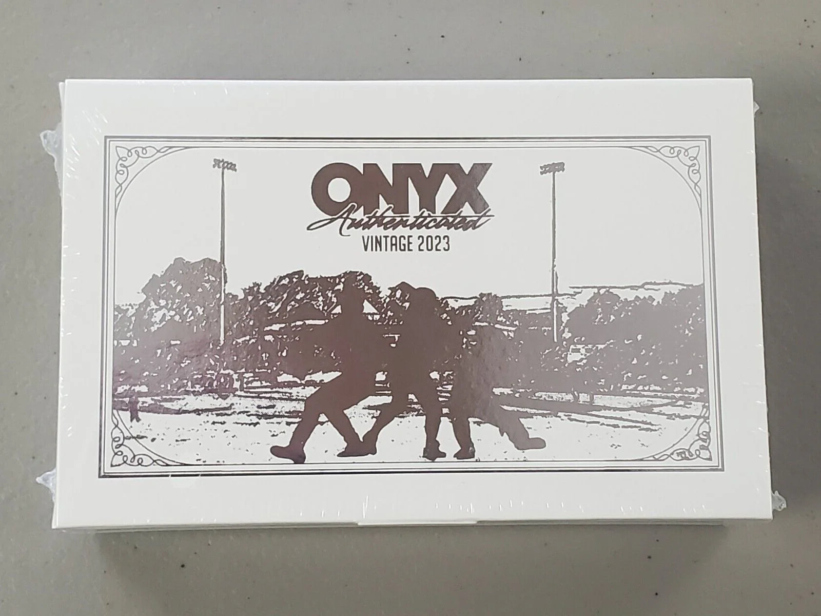 2023 Onyx Vintage Collection Baseball Box - Limited Edition Baseball Cards for Collectors & Fans - Perfect for Trading, Gifting & Display