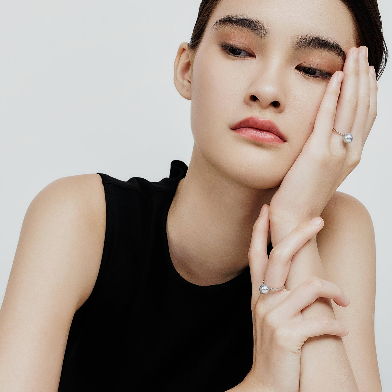 18K Gold Silver Blue Akoya Pearl Ring KR00105 - Elegant Pearl Jewelry for Women, Perfect for Weddings, Anniversaries & Special Occasions
