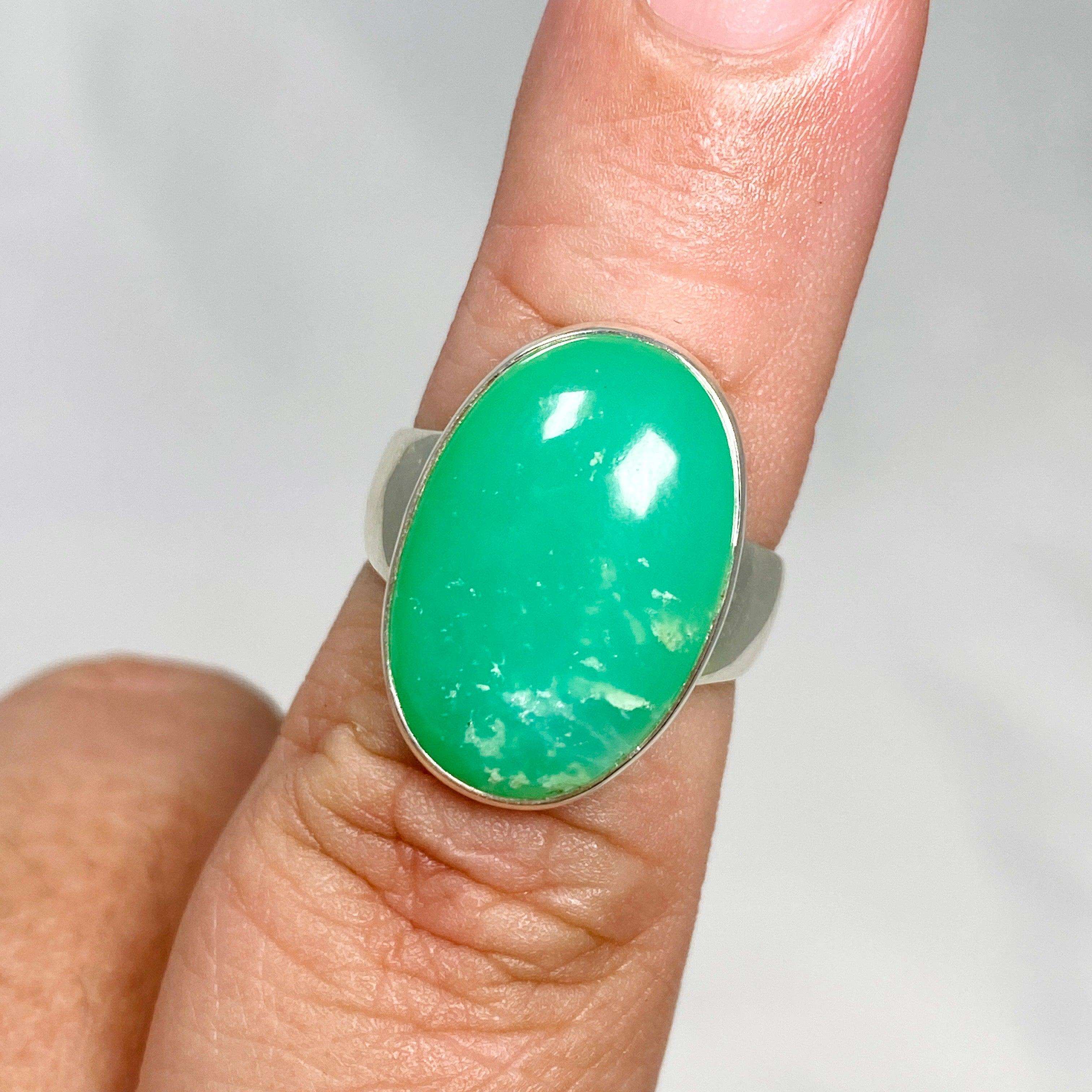 Natural Chrysoprase Oval Ring for Women - Size 7 Sterling Silver Jewelry KRGJ3240 | Perfect for Everyday Wear, Gift Giving & Special Occasions