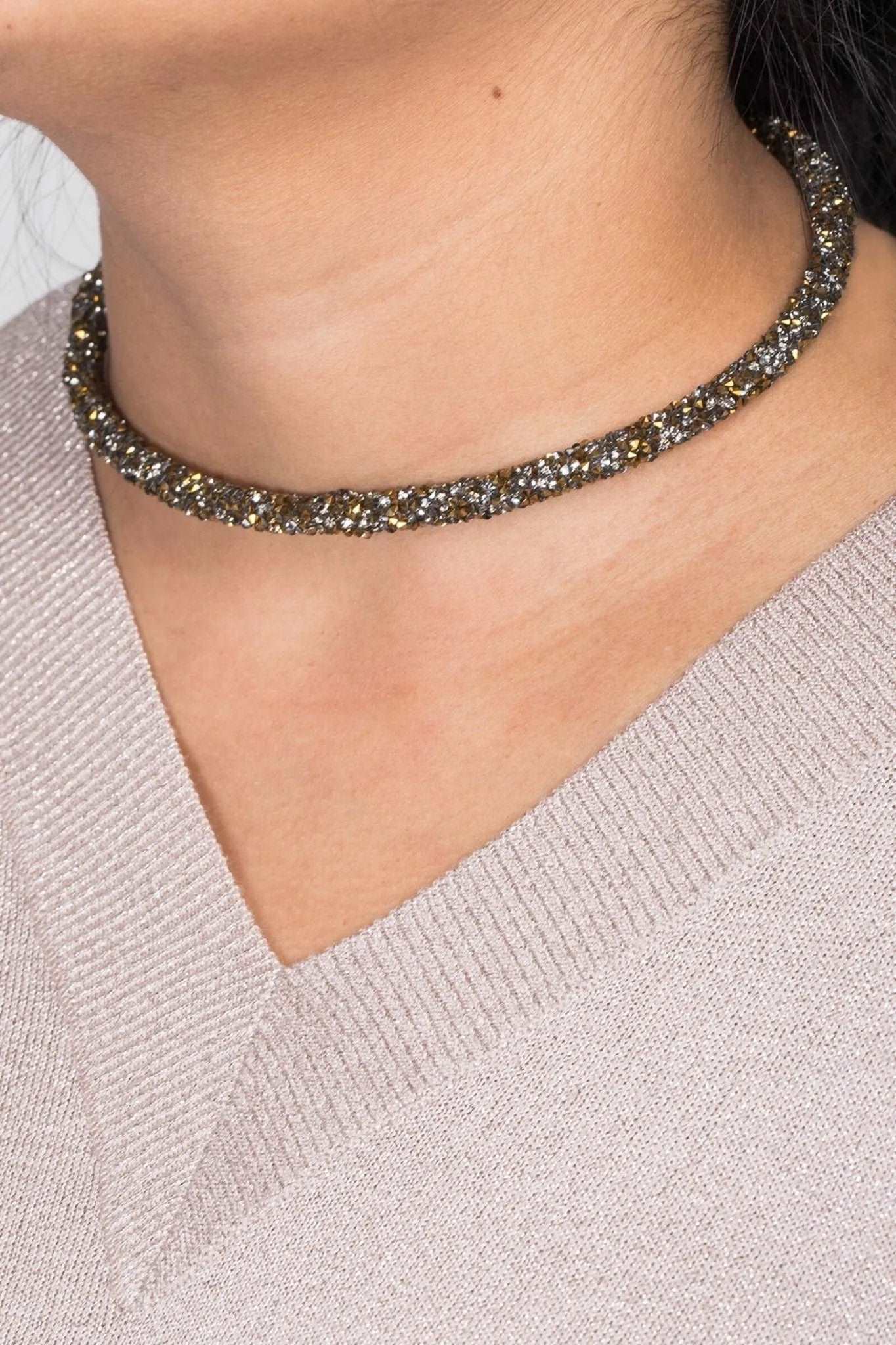 Austria Crystal Choker Necklace for Women - Elegant Rhinestone Statement Collar Necklace - Perfect for Evening Parties, Weddings & Special Occasions