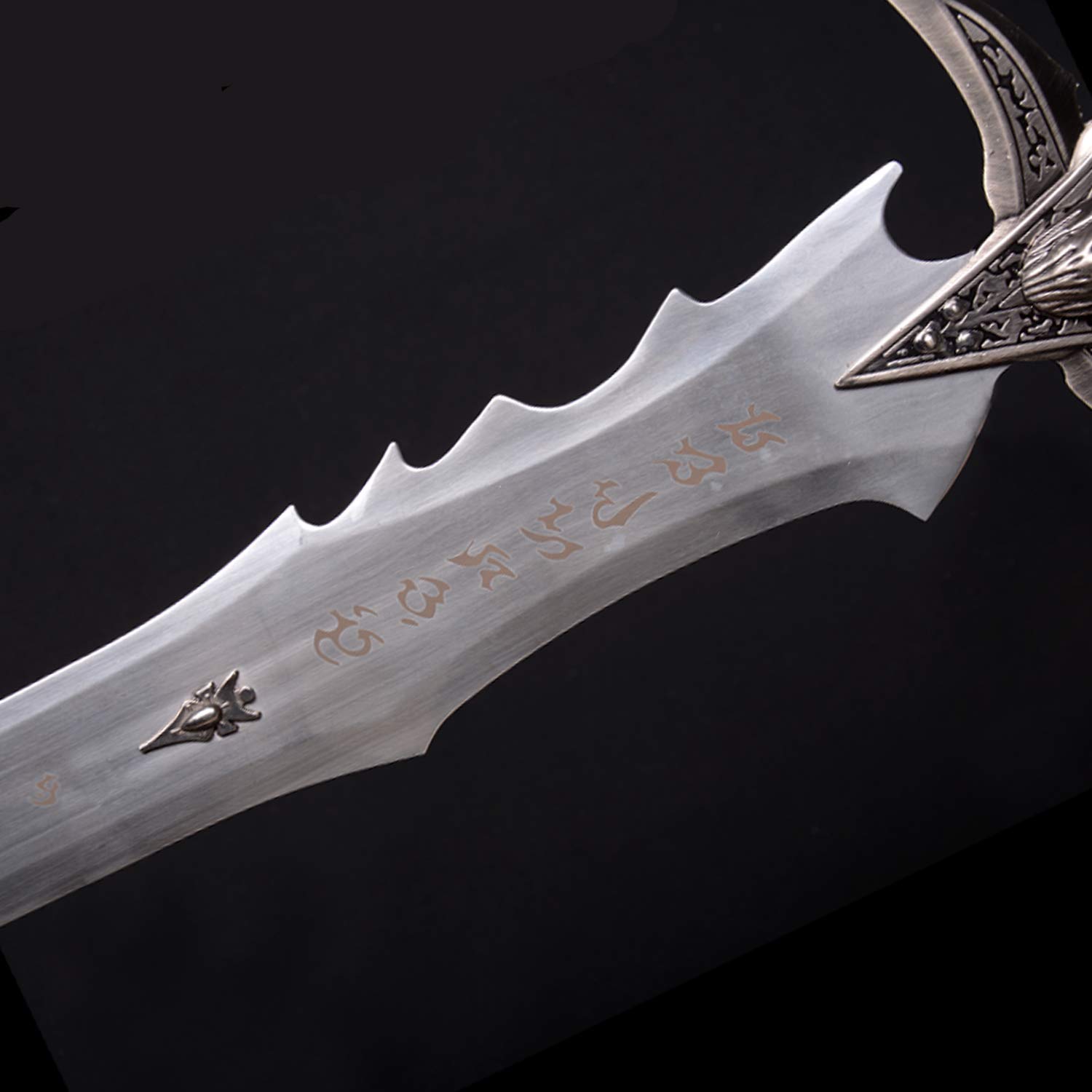 Handmade Carbon Steel Frostmourne Sword Replica - Real Metal Anime & Game Cosplay Prop for Lich King Arthas | Perfect for Halloween Costumes, Cosplay Events, and Fantasy Themed Decor