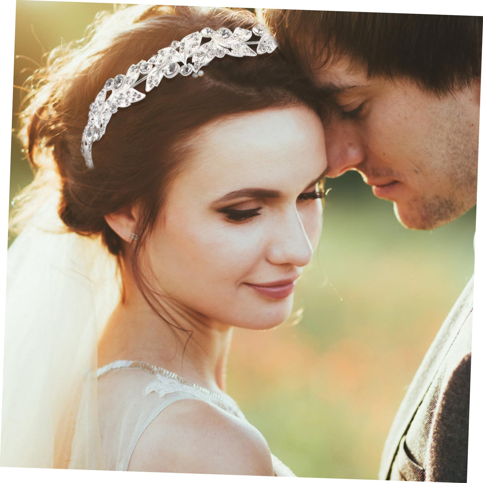 FOMIYES Elegant Pearl & Rhinestone Bridal Tiara Headpiece for Women – Perfect for Weddings, Banquets & Special Occasions