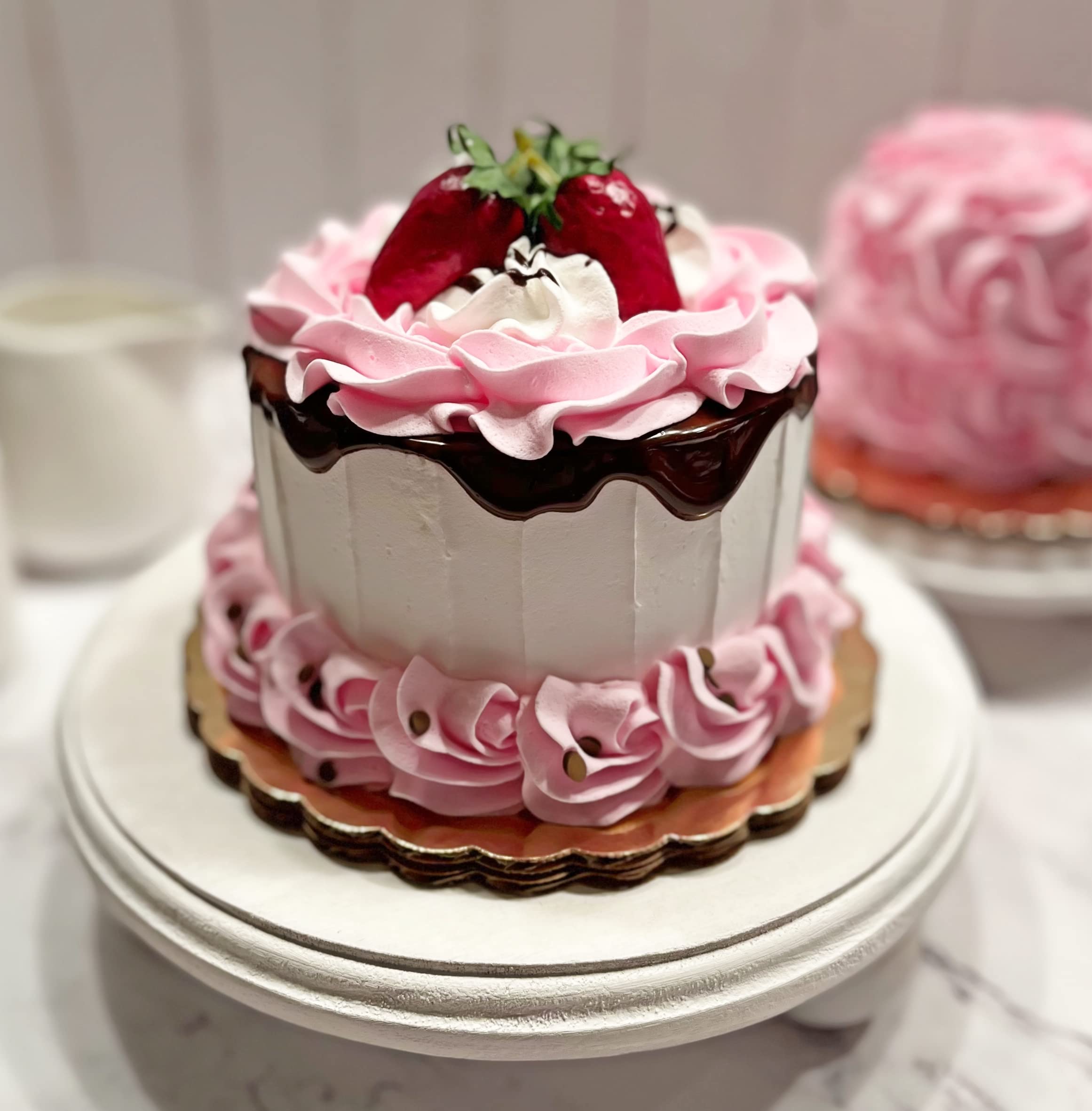 Artificial Display Cake - Fake Cake Decor for Home & Kitchen - Faux Dessert Centerpiece for Parties & Events - Valentine's Day Sweetheart Cake Prop - Wedding & Birthday Decoration Fake Food