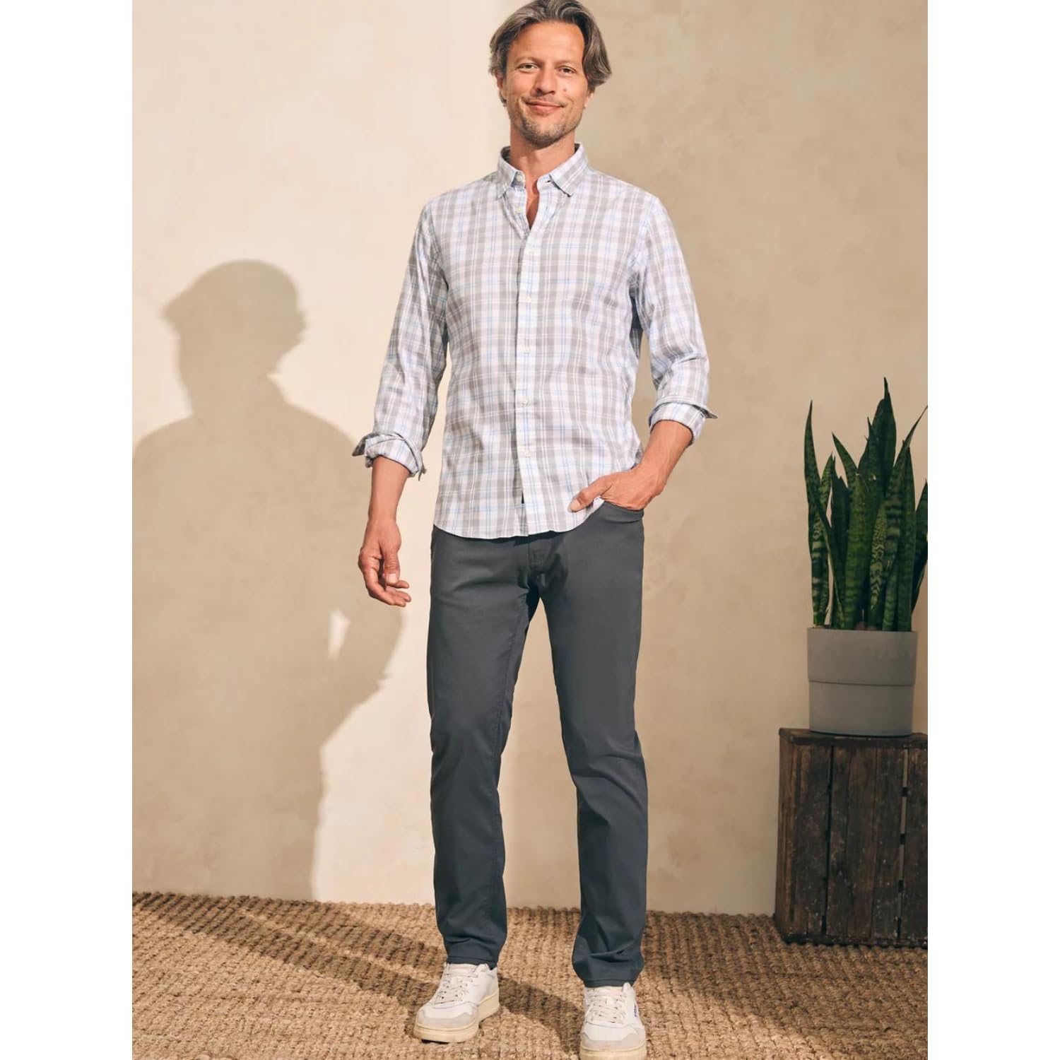 Faherty Men's Movement Shirt - Lightweight Performance Button-Up for Hiking, Travel & Outdoor Adventures | Breathable Quick-Dry Fabric for Active Lifestyles