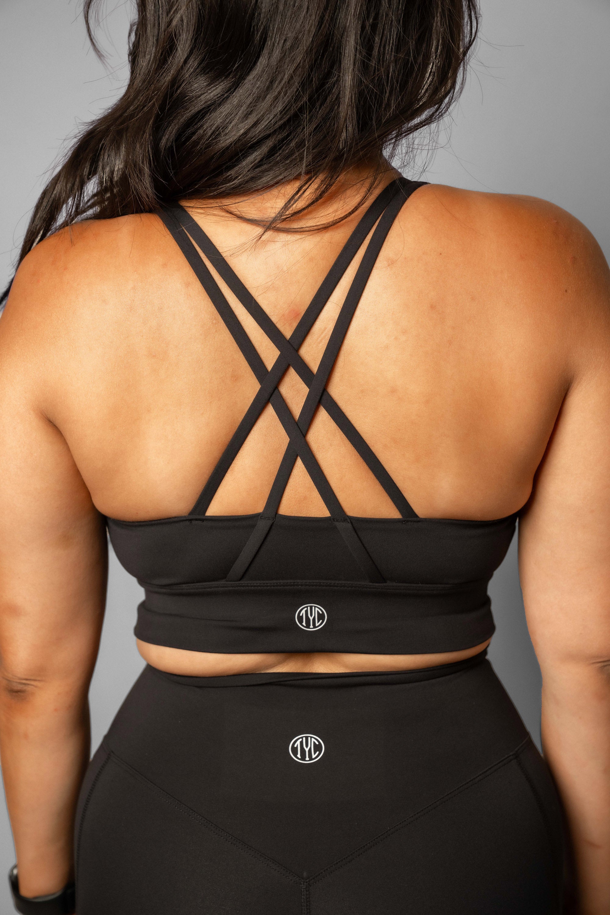High-Performance Effortless Endurance Sports Bra for Women - Breathable & Supportive Black Workout Top - Ideal for Running, Yoga & Gym Training