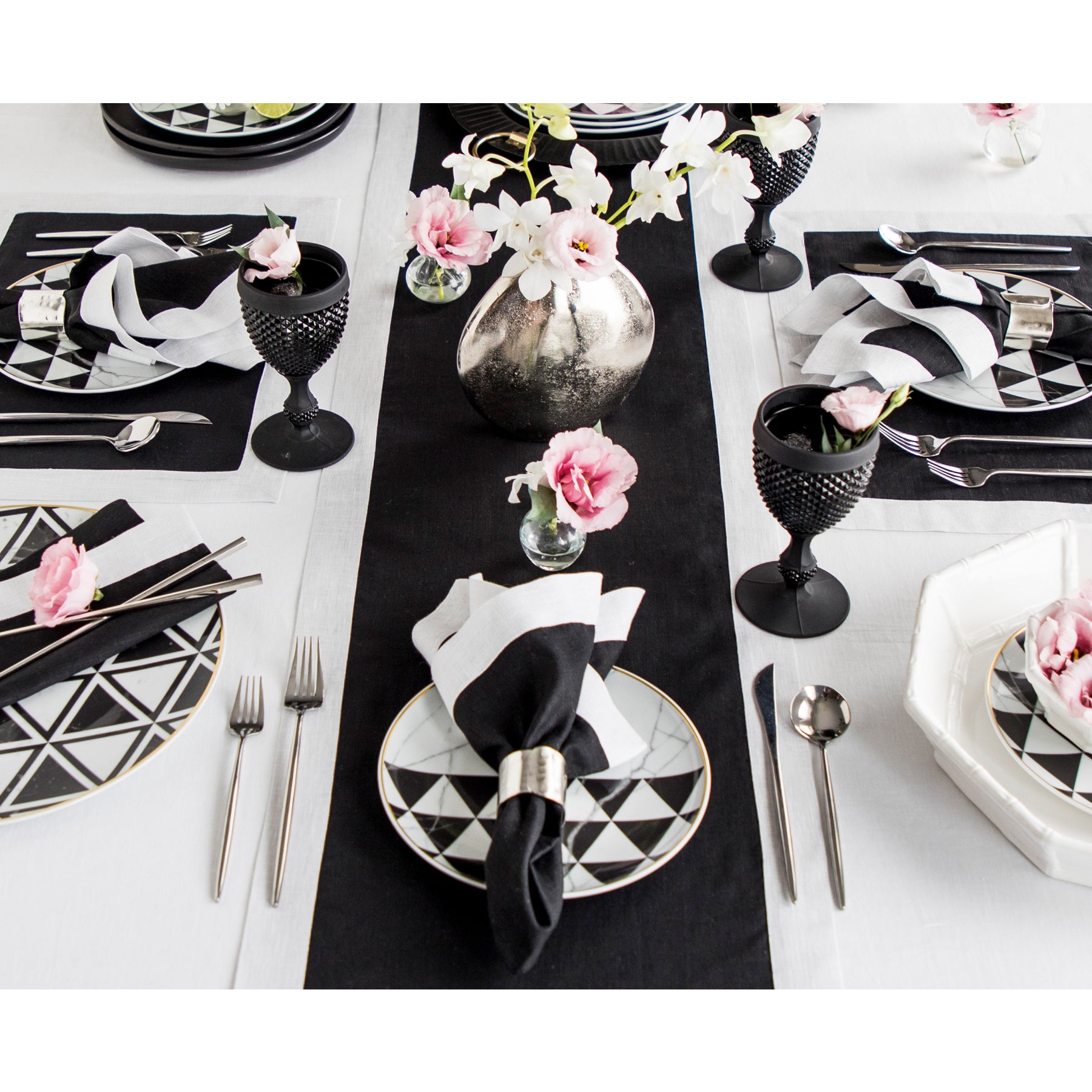 Elegant Festive Edge Placemats Set of 4 - Premium Holiday Dining Table Decor for Christmas, Thanksgiving & Special Occasions