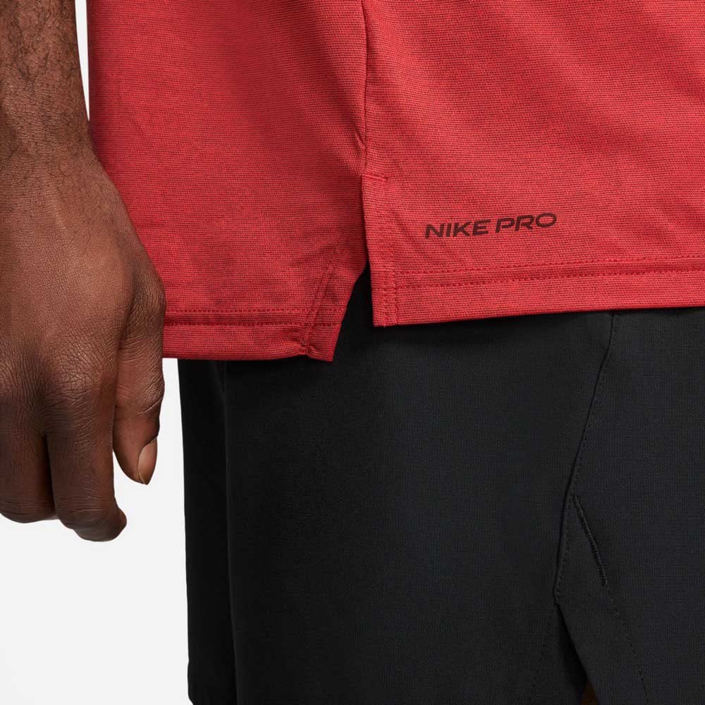 Nike Men's Dry-Fit Performance T-Shirt - Moisture Wicking, Breathable & Lightweight for Running, Gym & Casual Wear