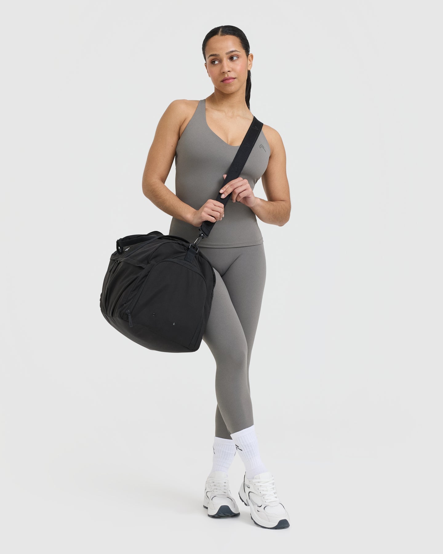 Large Durable Gym Bag for Men & Women - Black - Perfect for Workout, Travel & Sports Gear Storage