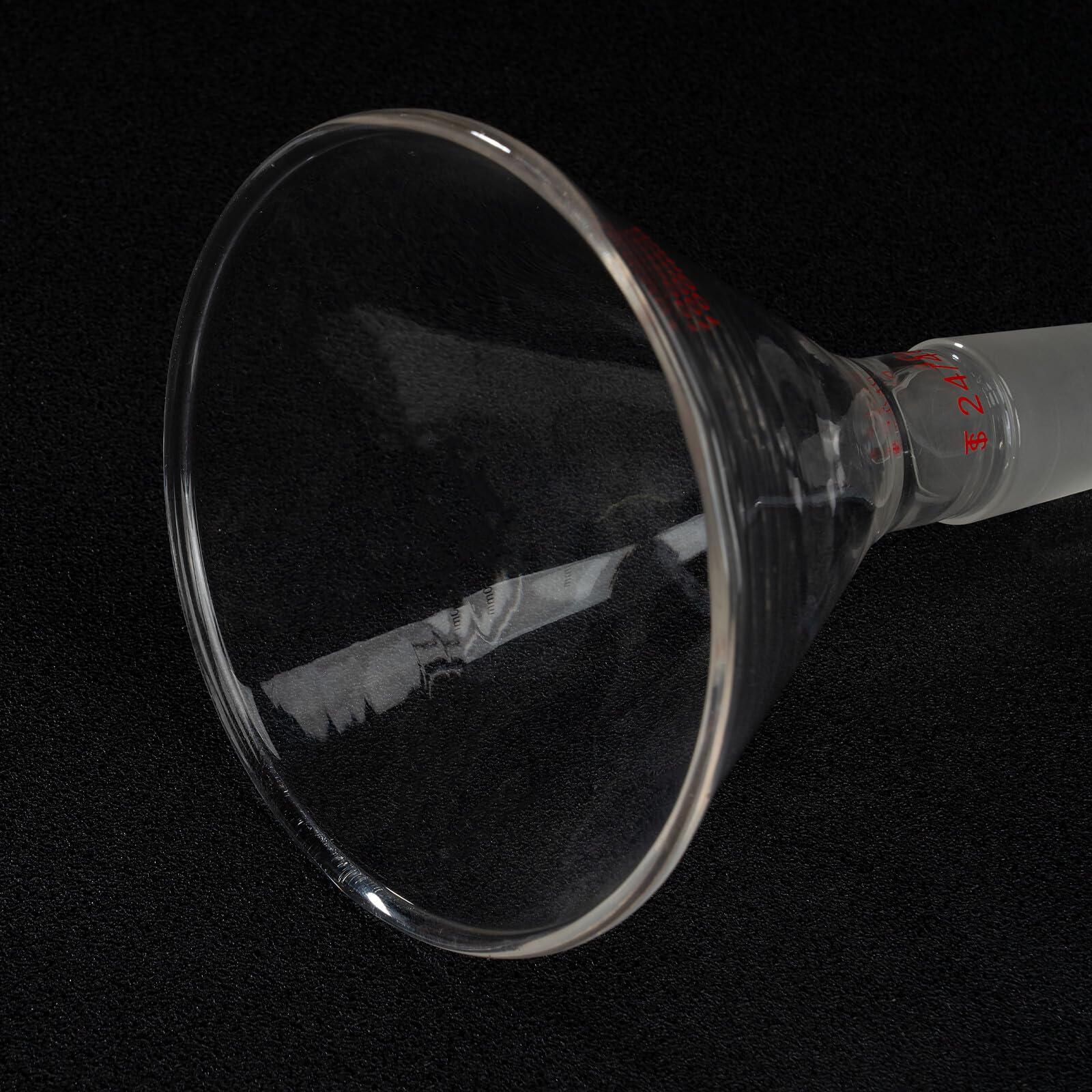 Premium Borosilicate Glass Short Stem Powder Funnel - 150mm Top Diameter with 24/40 Inner Joint - Ideal for Laboratory, Chemistry Experiments & Essential Oil Mixing