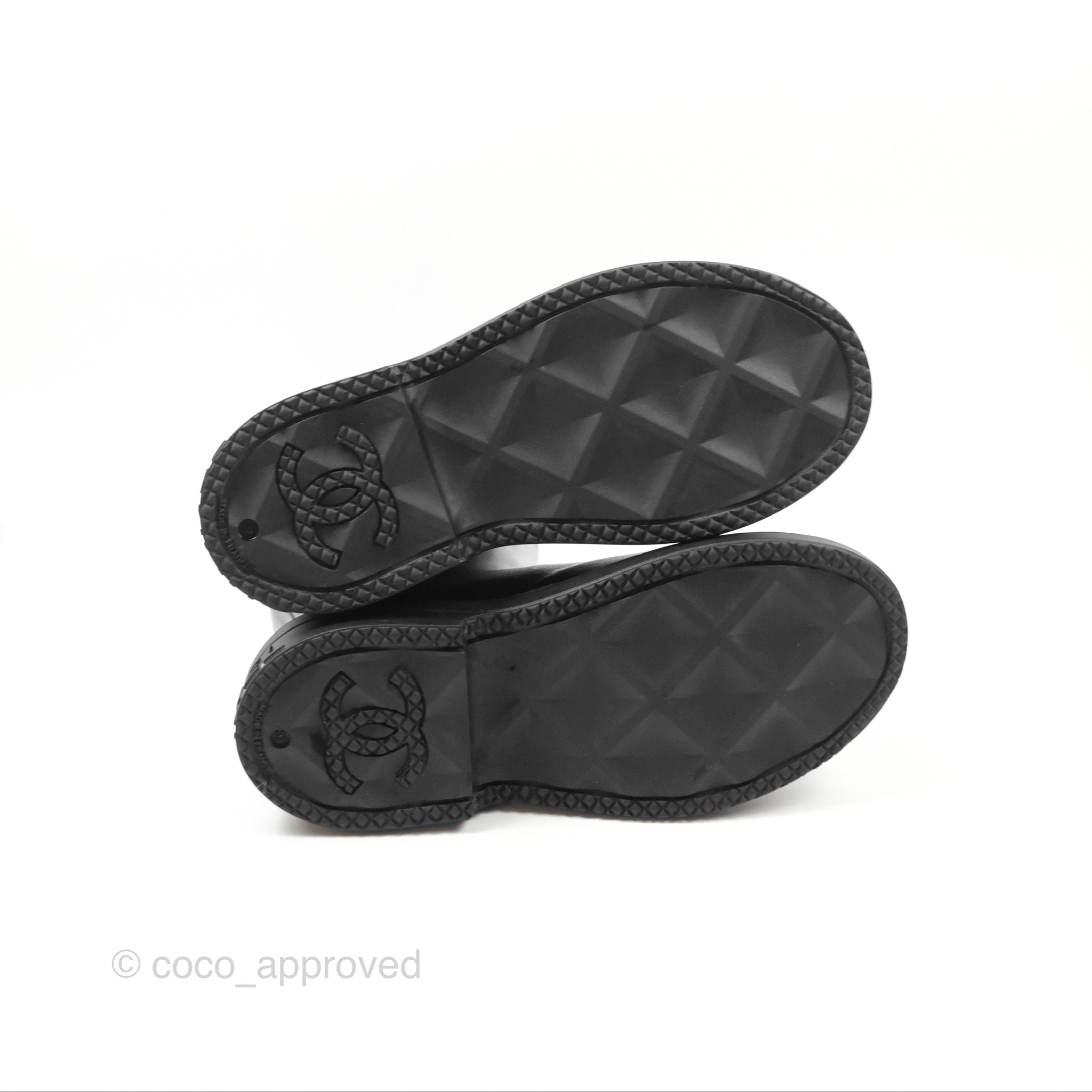 Chanel CC Logo Black Rubber Rain Boots Women's Size 37 - Waterproof Fashion Booties for Rainy Days & Outdoor Adventures