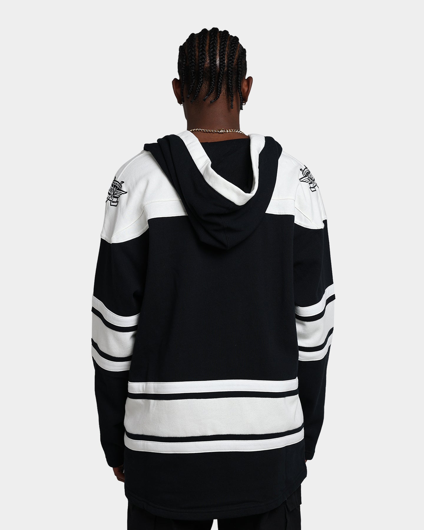 47 Brand Winnipeg Jets Superior Lacer Hoodie - Jet Black NHL Hockey Fan Apparel for Men & Women - Perfect for Game Day & Outdoor Activities