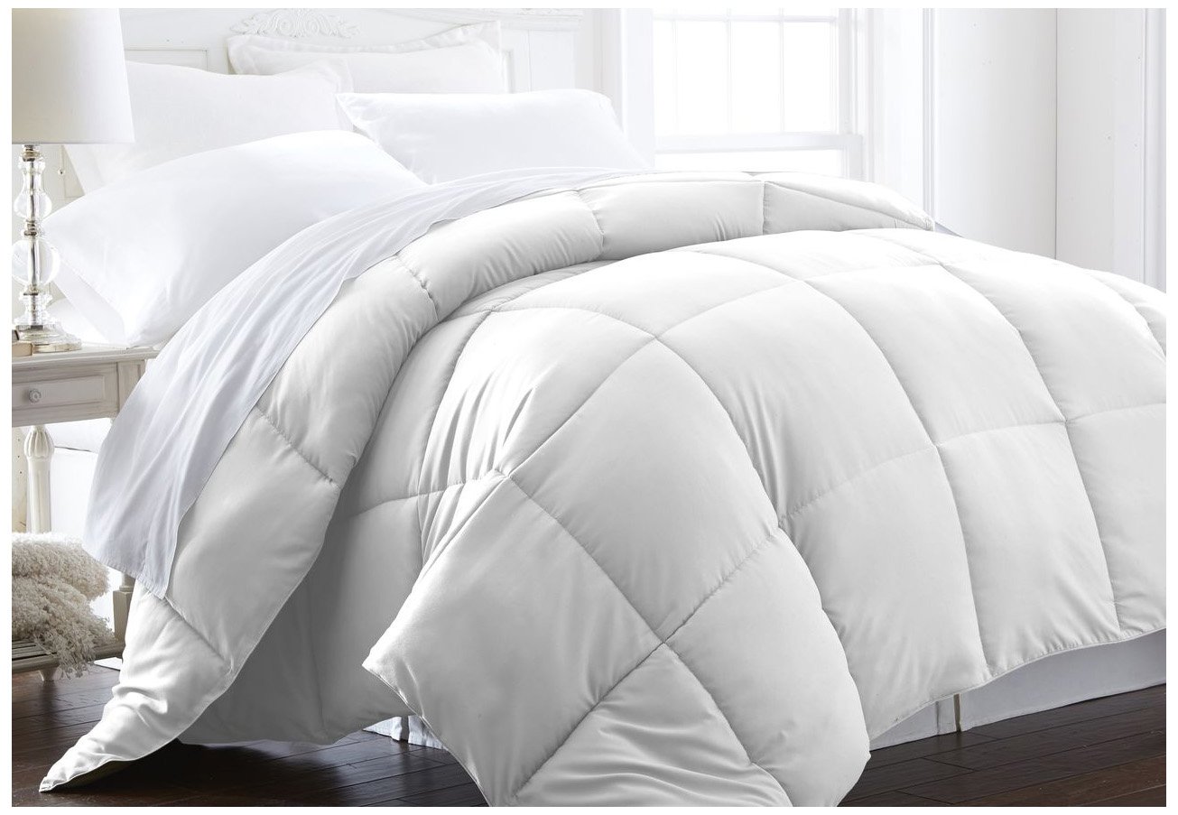 Premium Luxury Down Fiber Comforter - Full/Queen Size, White - Ultra Soft & Breathable Bedding for All Seasons | Perfect for Master Bedroom, Guest Room & Hotel Use | IEH-COMFORTER-QUEEN-WHITE