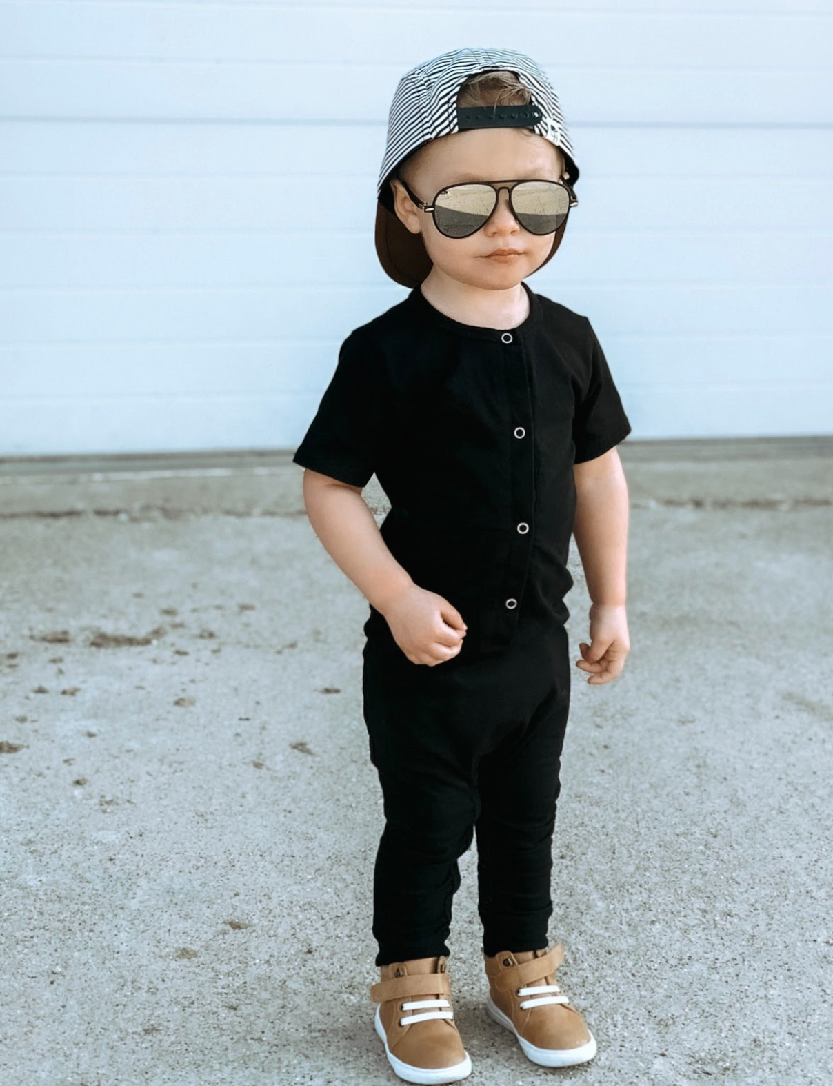 Classic Black Snap Romper for Babies - Comfortable & Stylish Outfit for Newborns, Infants, and Toddlers | Perfect for Playdates, Family Photos, and Everyday Wear
