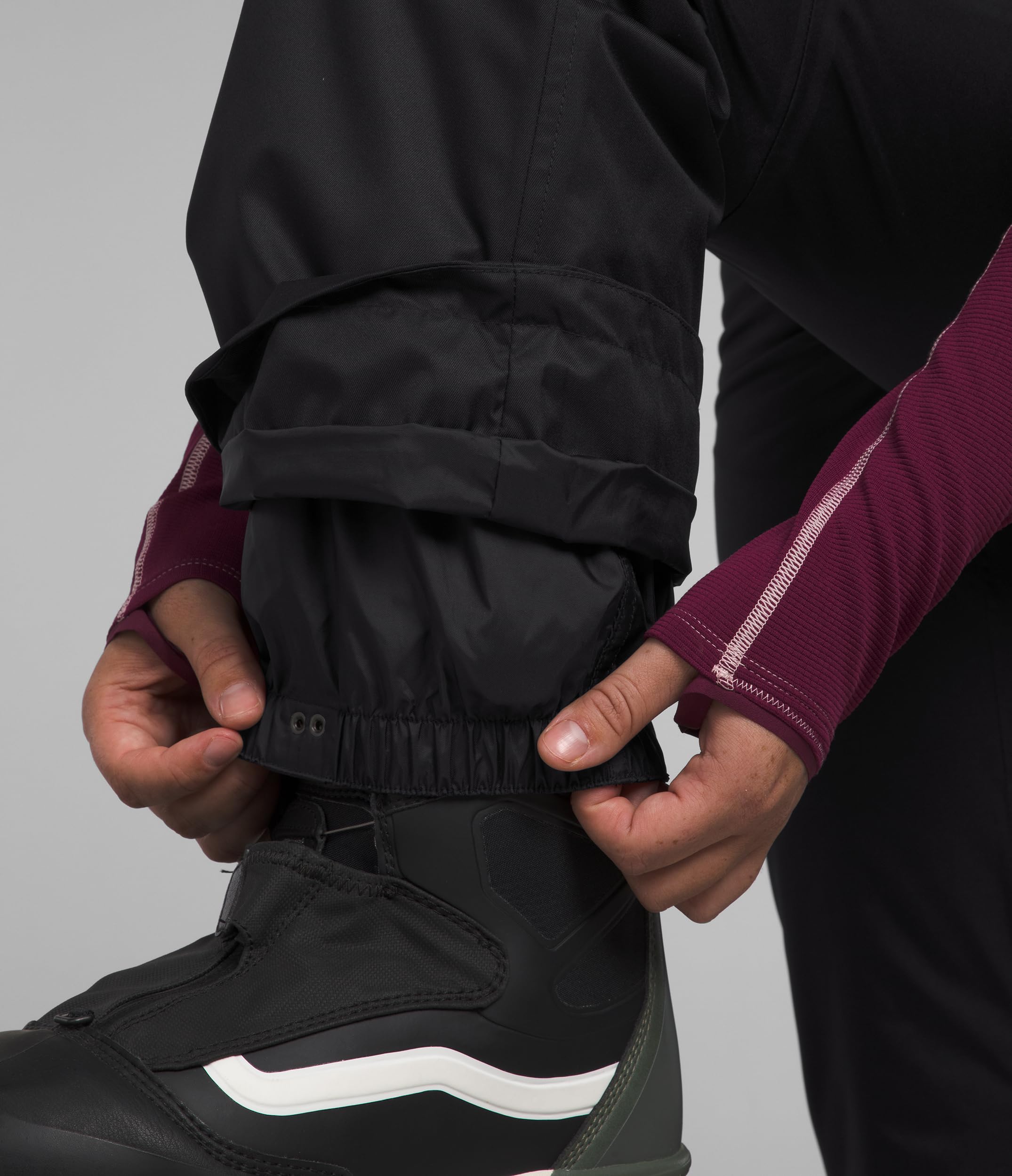 Women's Insulated Pants - TNF Black for Outdoor Adventures