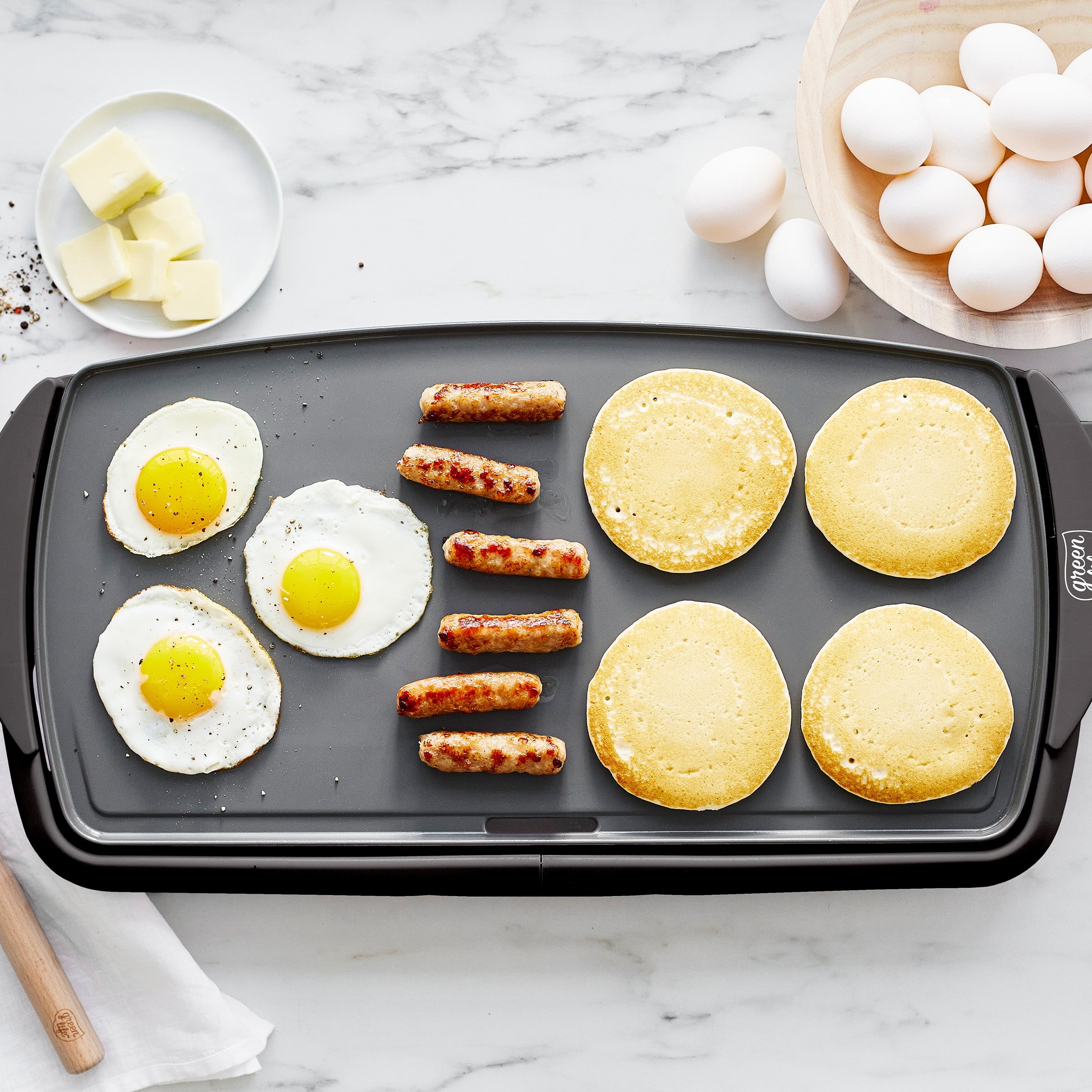 GreenLife Healthy Griddle XL - Non-Toxic Ceramic Nonstick, 12-Inch Large Frying Pan, PFOA-Free Cookware for Healthy Cooking | Perfect for Pancakes, Eggs, Stir Fry & More | Black