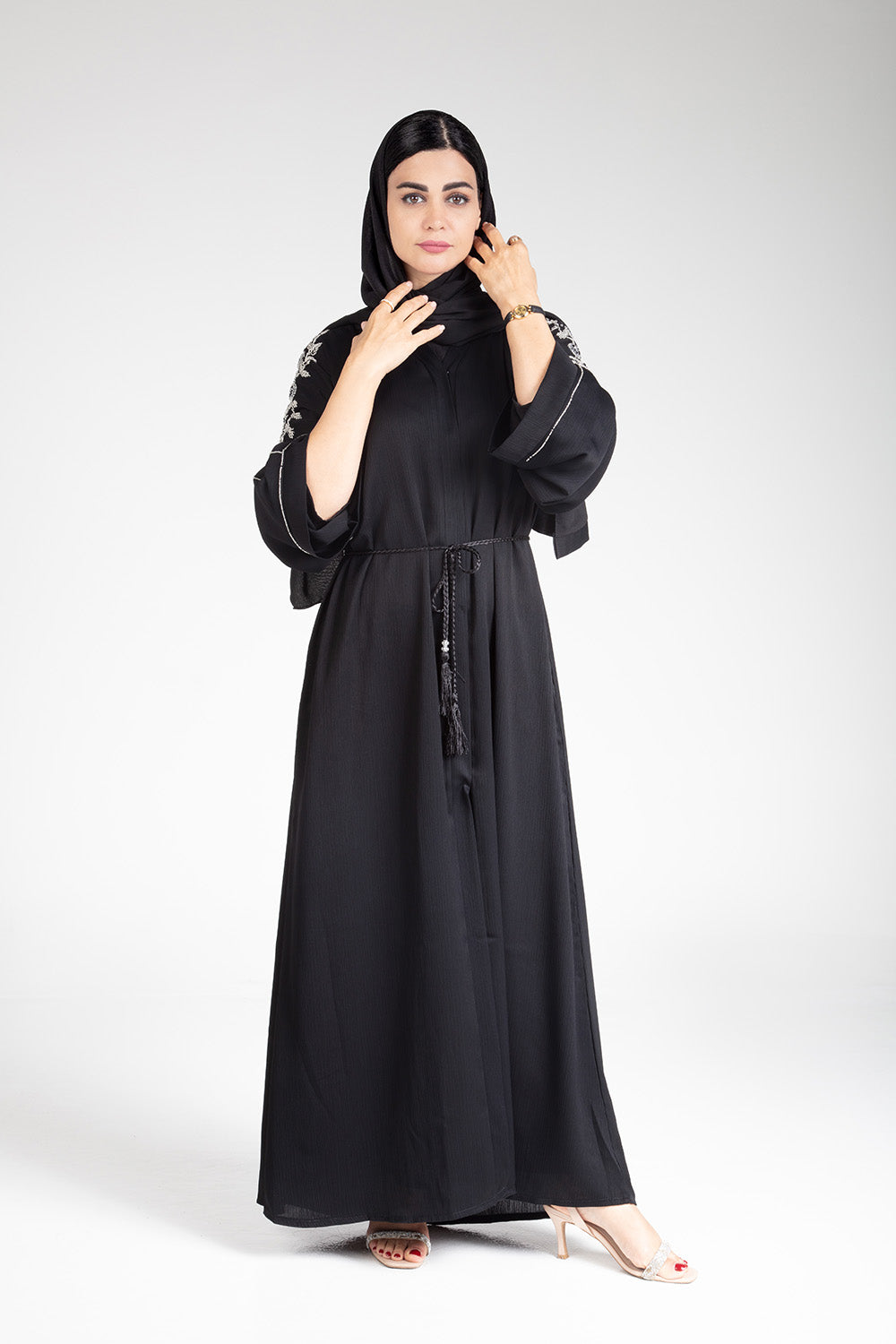 Elegant Black Floral Open Abaya for Women - Modest Muslim Prayer Dress, Evening Wear & Special Occasions