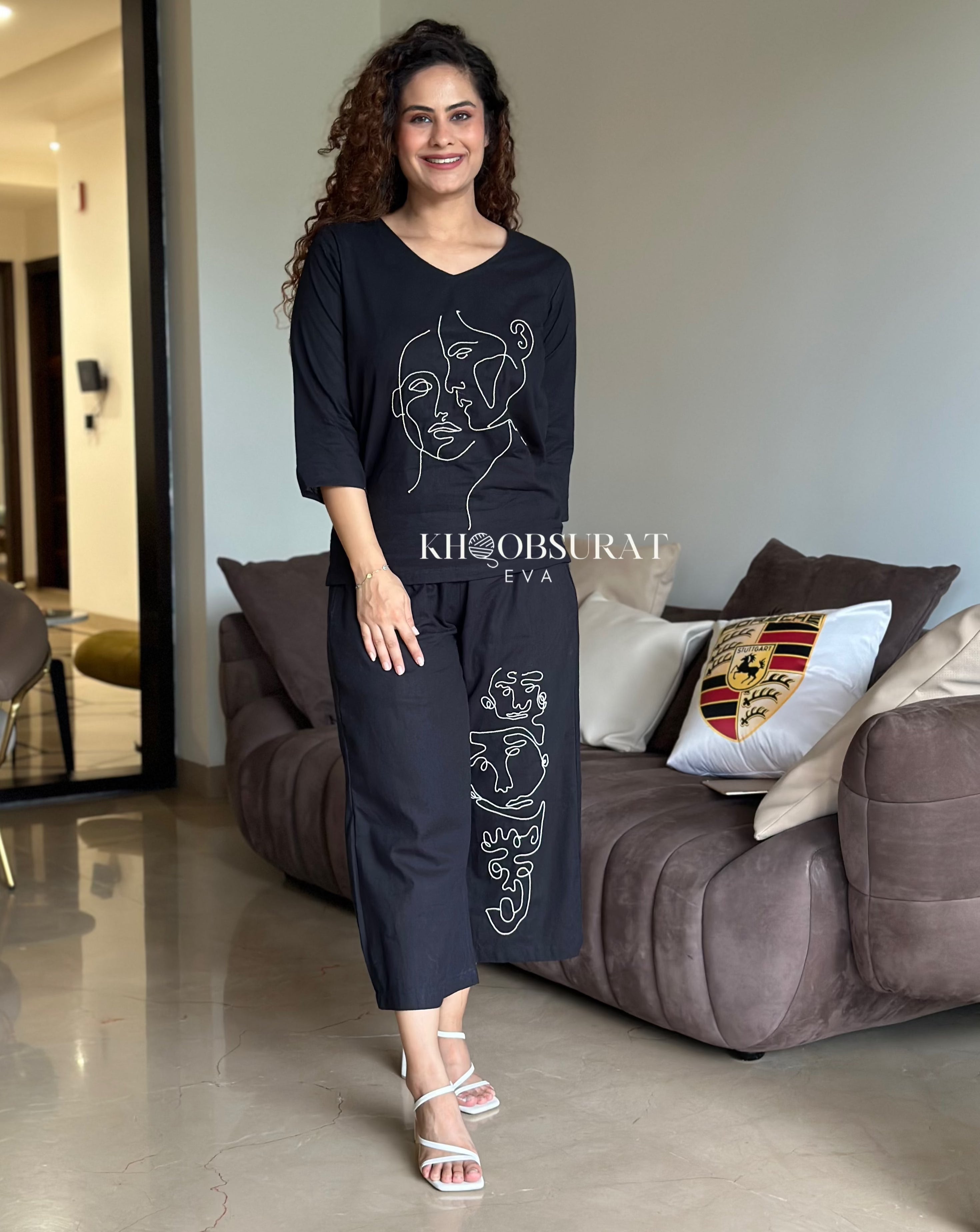 Stylish Black Casual Outfit Set for Women - Comfortable Lounge & Streetwear - Perfect for Relaxing at Home, Running Errands, or Weekend Outings