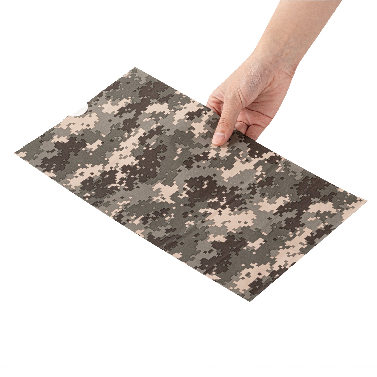 Camouflage Paper Bags 12 lb - 7 x 4.25 x 12.5 Inches - Pack of 100 - Heavy Duty Kraft Gift Bags for Parties, Shopping & Eco-Friendly Packaging