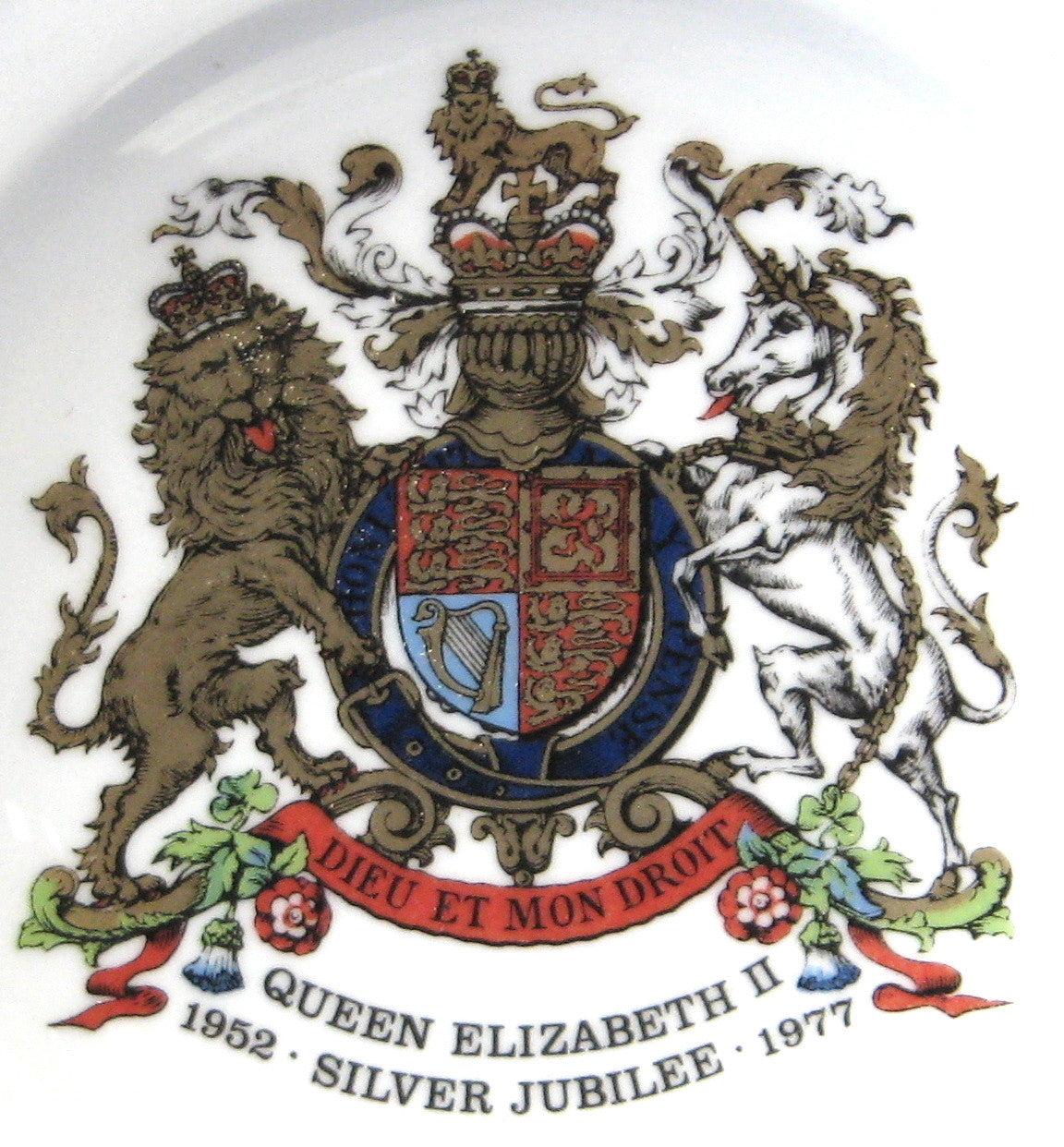 Royal Stafford Dish Queen Elizabeth II Silver Jubilee Commemorative Plate 1977 with Original Box | Collectible Souvenir for Royal Memorabilia Enthusiasts & British History Fans