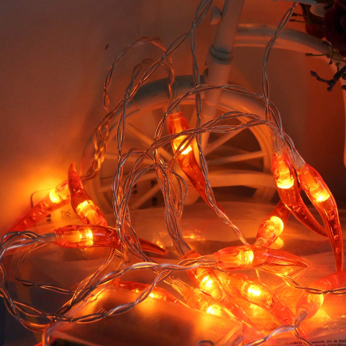 Red Chili Pepper String Lights - 40 LED Battery Operated Christmas Lights with Remote Control & 8 Modes | Perfect for Home, Garden, Patio, Wedding, Xmas, Chinese New Year Decorations | Indoor & Outdoor Holiday Party Lighting