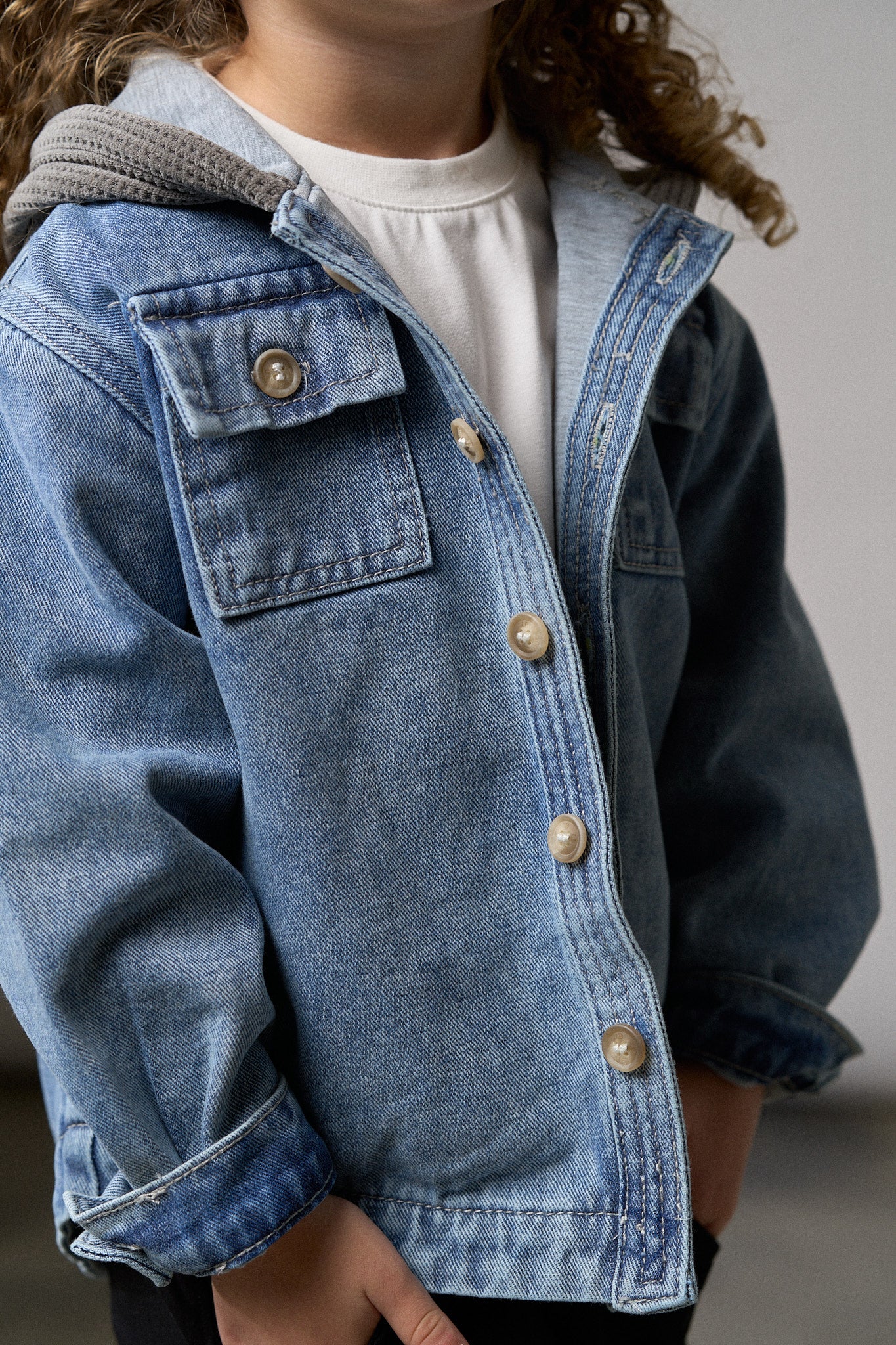 Stylish Light Wash Hooded Denim Shacket Jacket for Men & Women | Casual Outerwear for Fall & Spring | Perfect for Streetwear, Layering, and Everyday Fashion