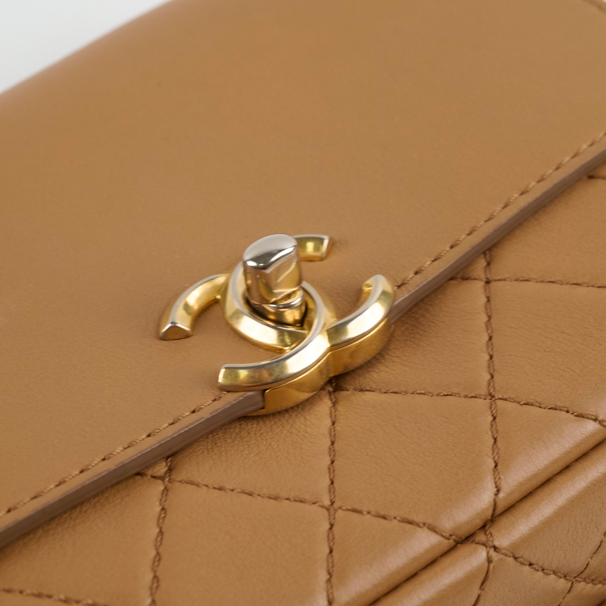 Chanel Seasonal Crossbody Bag with Detachable Pouch in Tan - Perfect for Everyday Use, Travel & Special Occasions