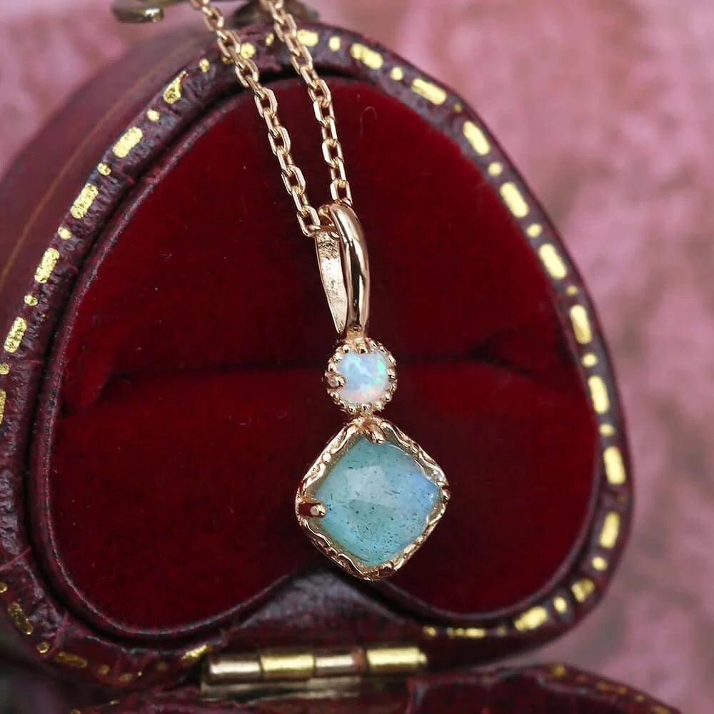 925 Sterling Silver Labradorite Pendant Necklace for Women - Elegant Healing Crystal Jewelry Gift | Spiritual Protection, Meditation & Everyday Wear