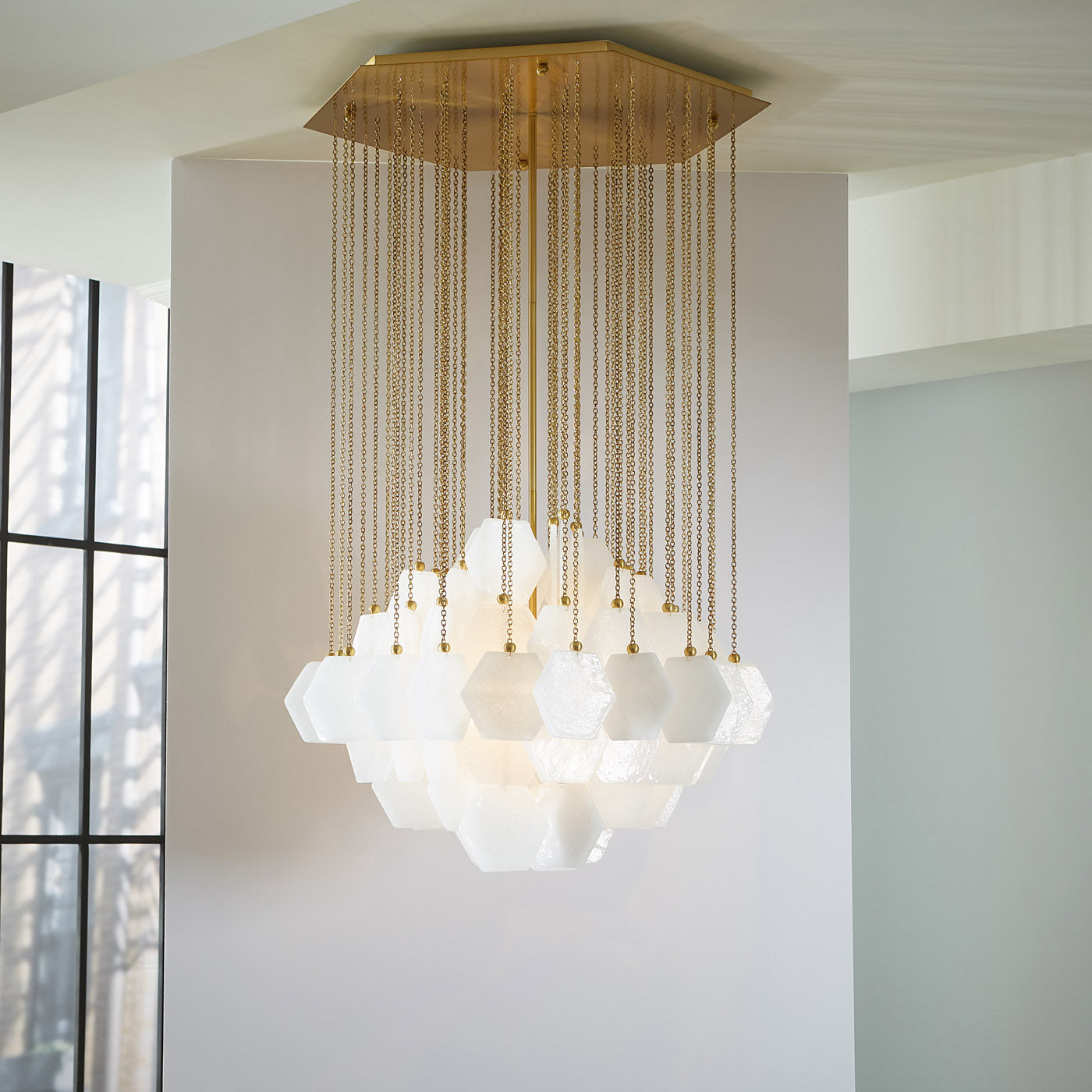 Elegant Vienna Crystal Chandelier - Modern Luxury Ceiling Light Fixture for Dining Room, Living Room & Bedroom - Perfect for Home Decor & Wedding Venues
