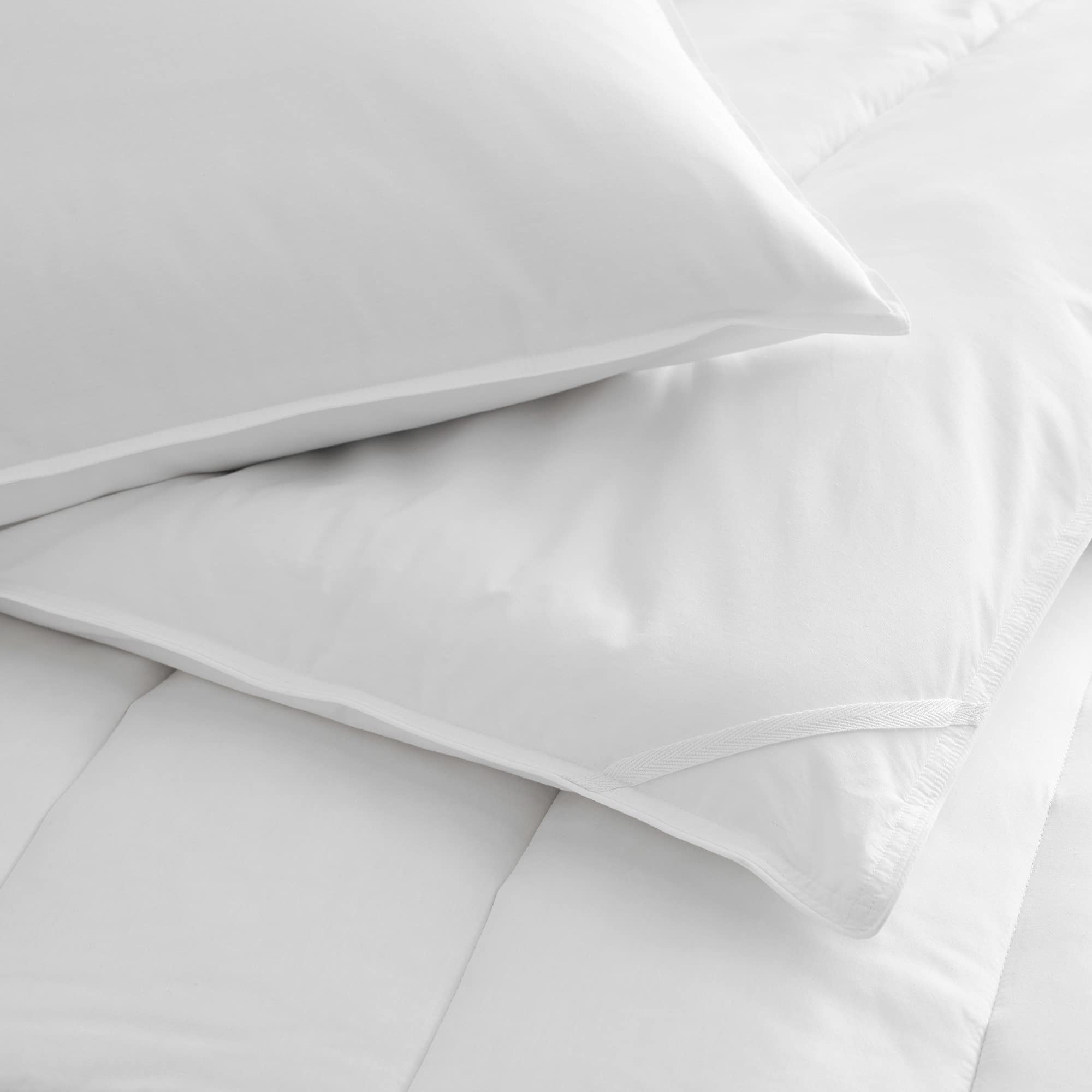 Martex Clean Essentials 2-Piece King Size Pillow Set - Ultra Soft Hypoallergenic Bed Pillows for Side, Back & Stomach Sleepers - Perfect for Bedroom, Guest Room & Hotel Use (White)