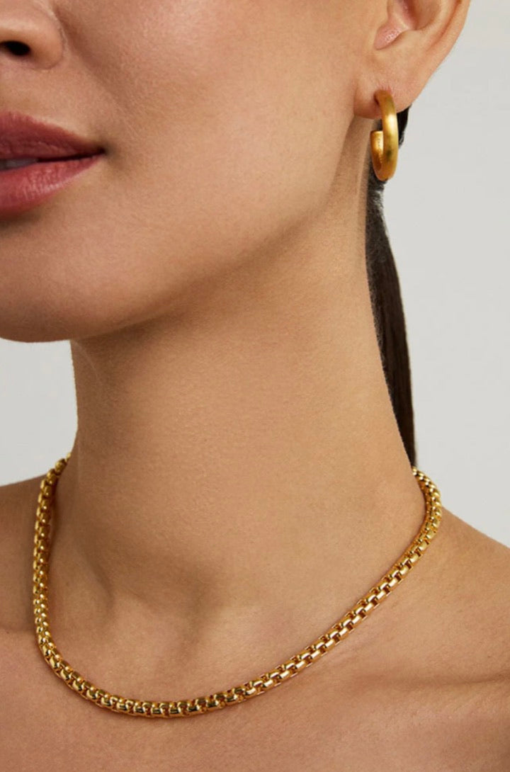 Tokyo Chain Necklace in Gold - Elegant Japanese Jewelry for Women, Dainty Layering Necklace, Perfect for Everyday Wear, Date Night & Gifts