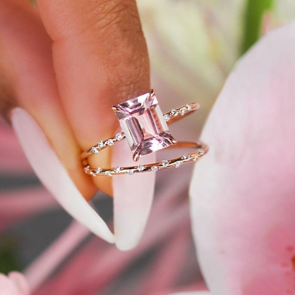 Stunning Large Starry Morganite Ring for Women - Elegant Rose Gold Engagement & Wedding Jewelry - Perfect for Proposals, Anniversaries, and Special Occasions