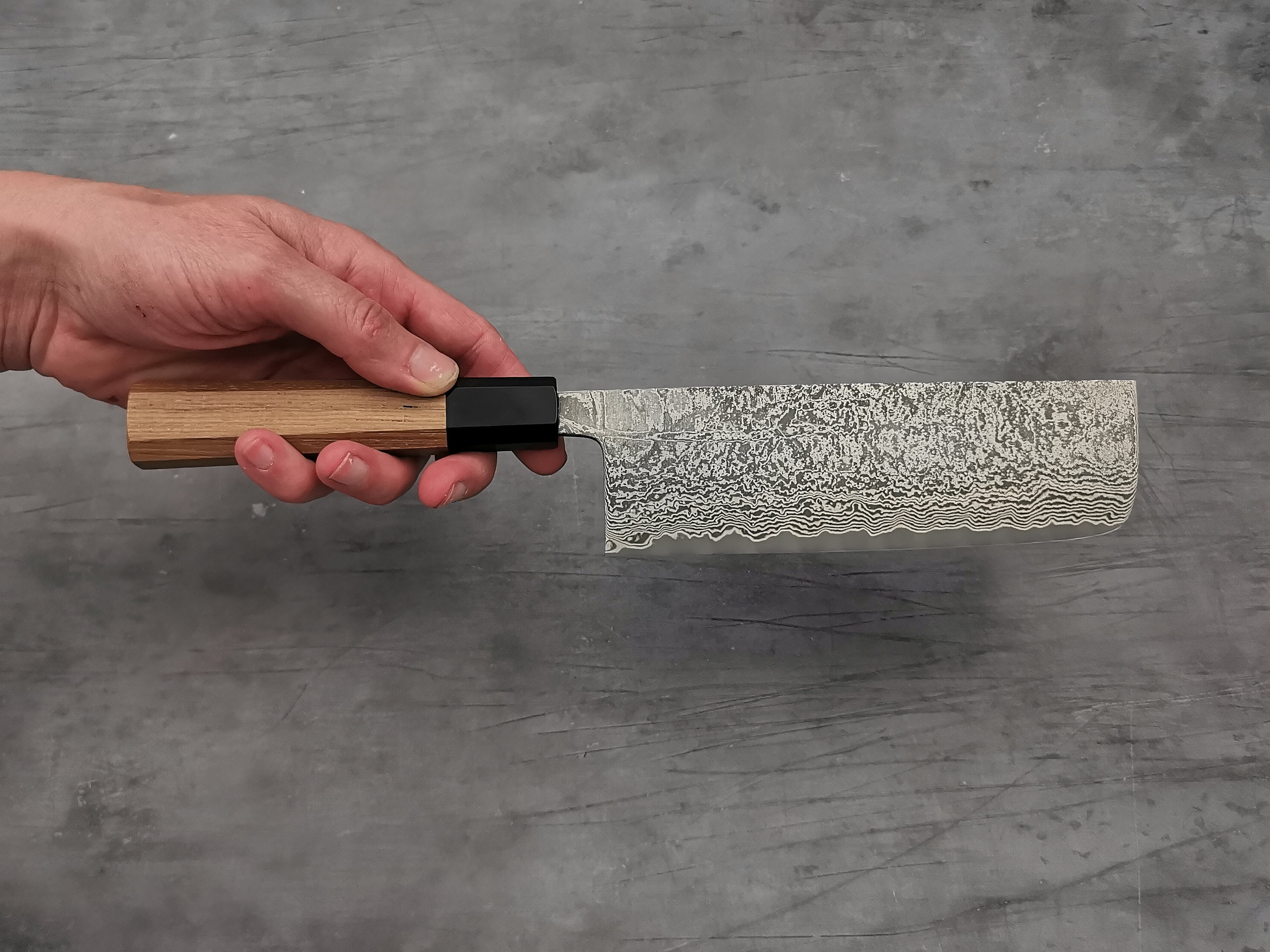 Shiro Kamo SG2 Damascus 180mm Nakiri Japanese Chef Knife - Premium Kitchen Knife for Slicing Vegetables, Fruits & Herbs - Perfect for Home Cooks & Professional Chefs