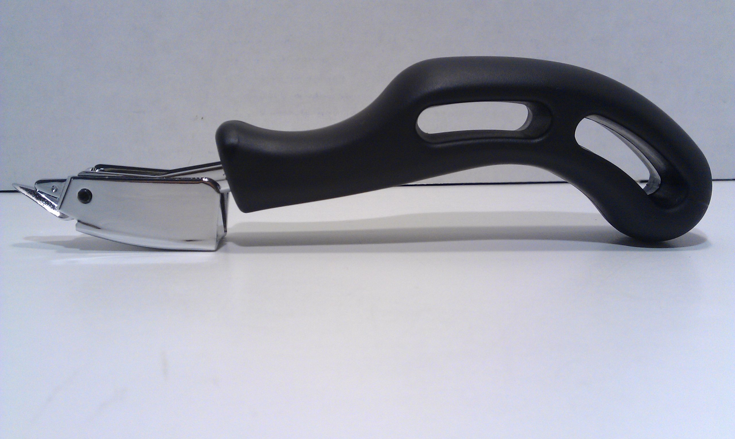North County Tool Repair Upholstery Staple Remover - Heavy Duty Staple Puller for Furniture Repair, DIY Projects & Upholstery Work