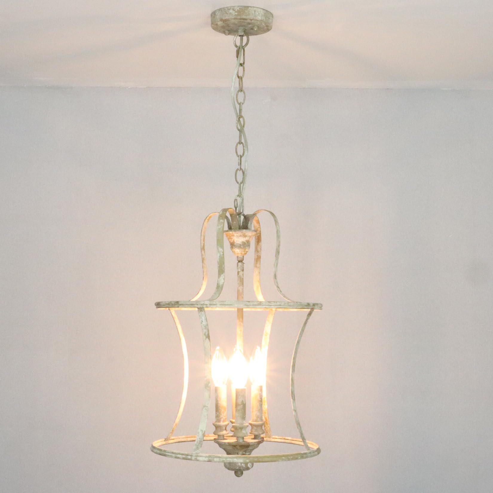 French Country Lantern Chandelier - 4-Light Distressed White Pendant Light Fixture with Chain - Modern Farmhouse Lighting for Kitchen Island, Dining Room, Foyer & Bedroom - Rustic Elegant Ceiling Light for Home Decor