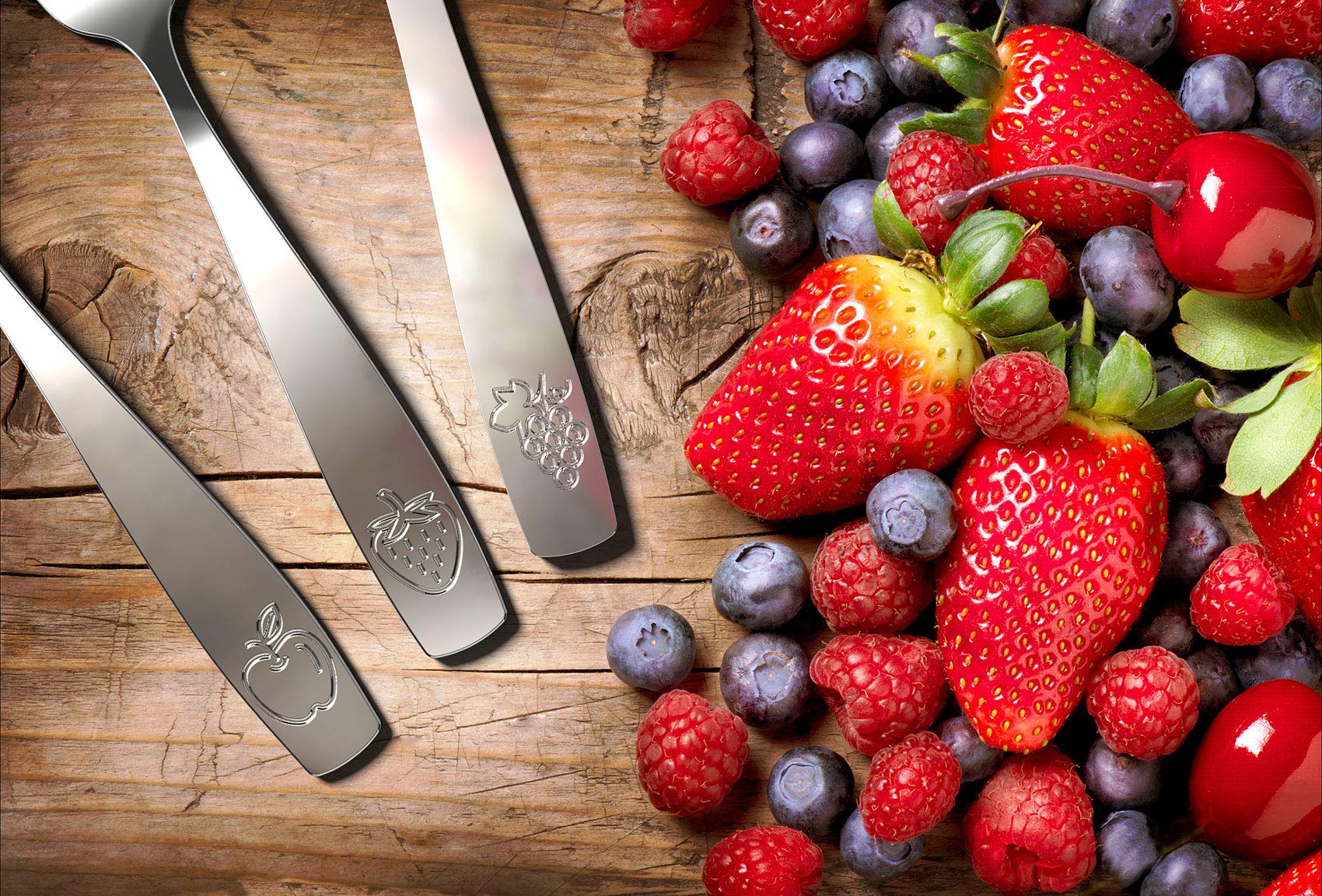 CHILLOUT LIFE 15-Piece Stainless Steel Kids Silverware Set - Safe Toddler & Child Flatware Utensils - Includes 5 Spoons, 5 Forks & 5 Knives - Perfect for Home, School Lunchboxes & Travel Dining