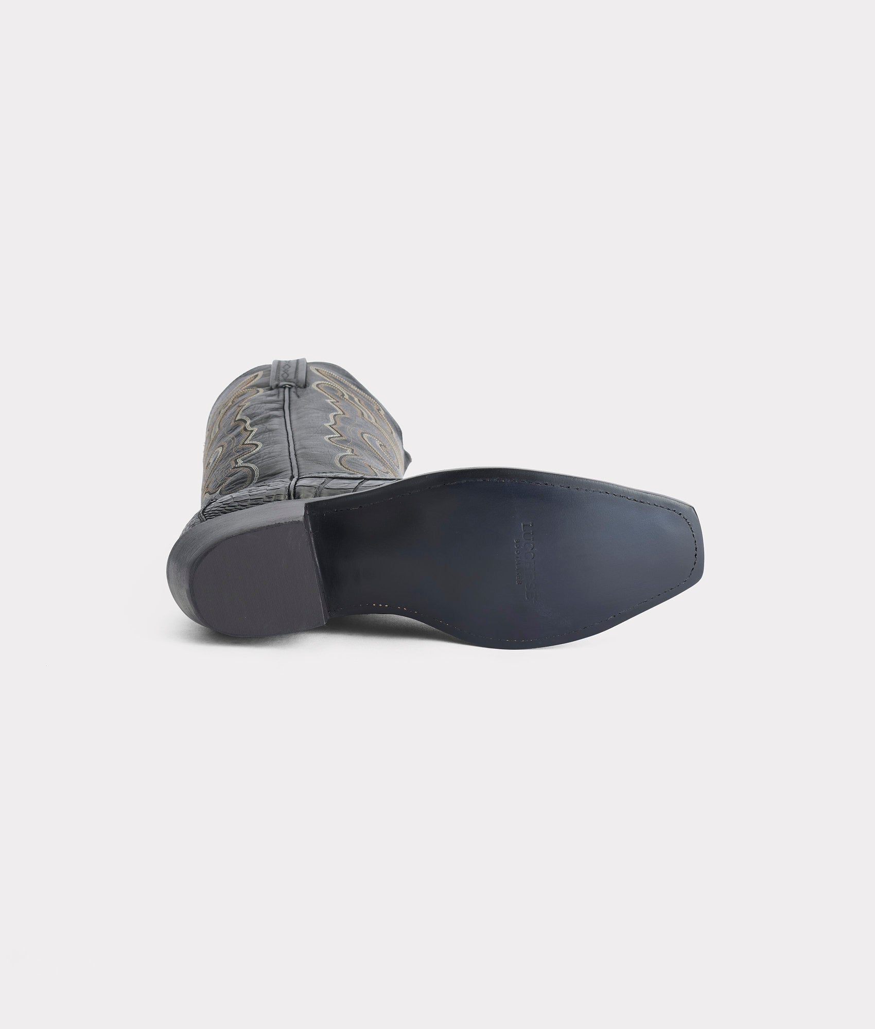 Franklin Black - Premium Quality for Everyday Use | Ideal for Home, Office, and Travel