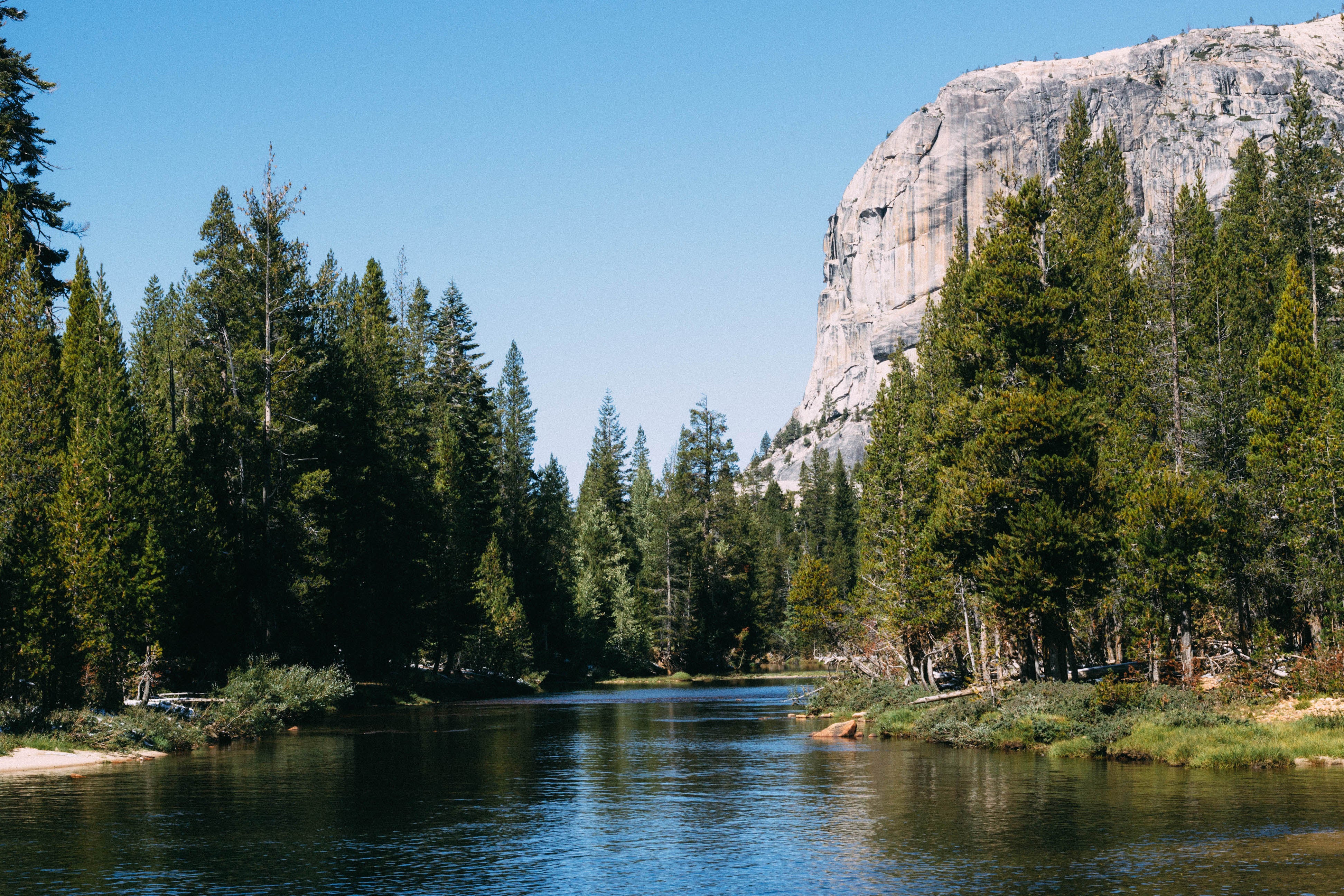 Yosemite Backpacking Gear - Glen Aulin Pass Thru Hiking Backpack for Outdoor Adventures | Perfect for Camping, Trekking & Wilderness Exploration