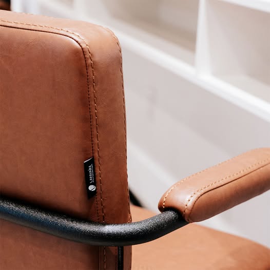 Lanvain Blake Styling Chair 63 - Modern Salon Styling Chair for Hairdressers & Barbers | Perfect for Salon, Spa & Home Use