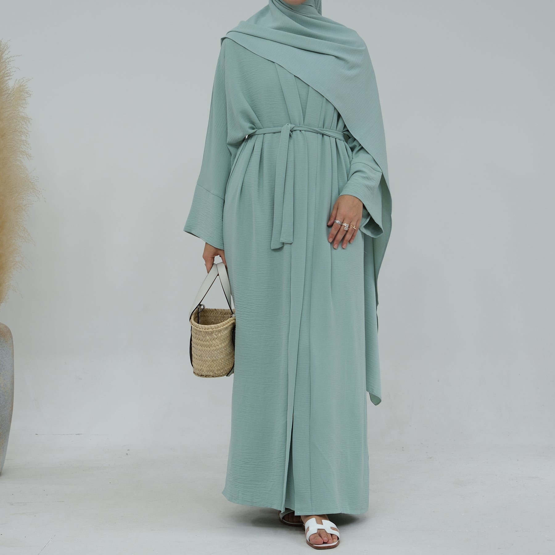 Elegant 2 Piece Abaya Set in Mint Green - Modest Muslim Prayer Dress for Women - Perfect for Prayer, Mosque, and Special Occasions