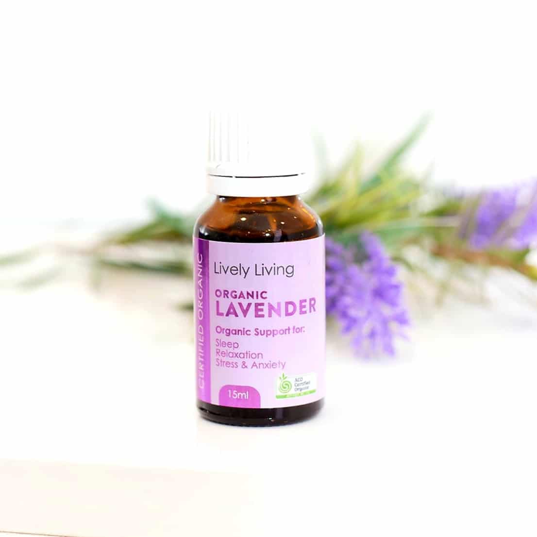 Organic Lavender Essential Oil - 100% Pure, Therapeutic Grade, 15ml Bottle for Aromatherapy, Relaxation & Skin Care