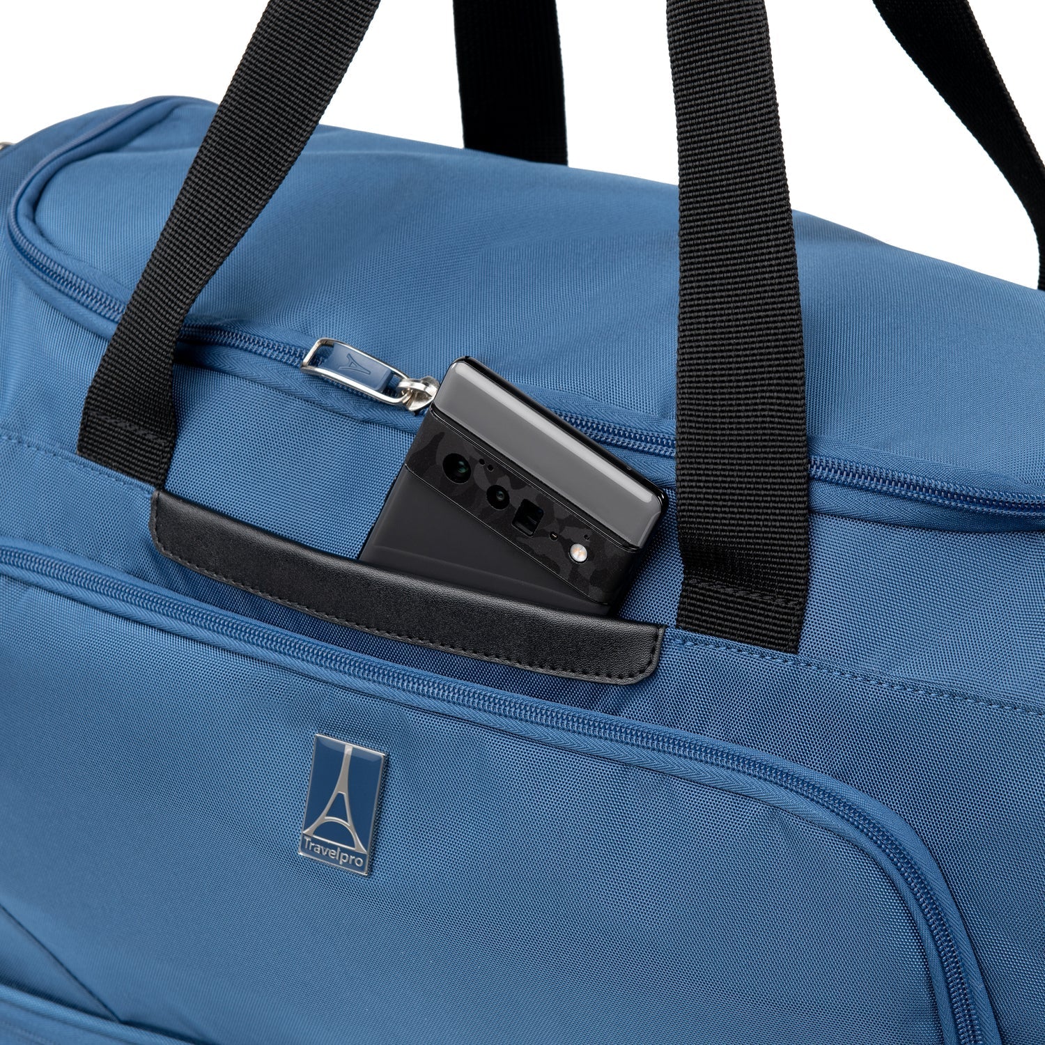 Travelpro Maxlite® 5 Drop Bottom Weekender Bag - Lightweight Expandable Carry-On Luggage for Business & Weekend Travel | Perfect for Airplane, Train & Road Trips