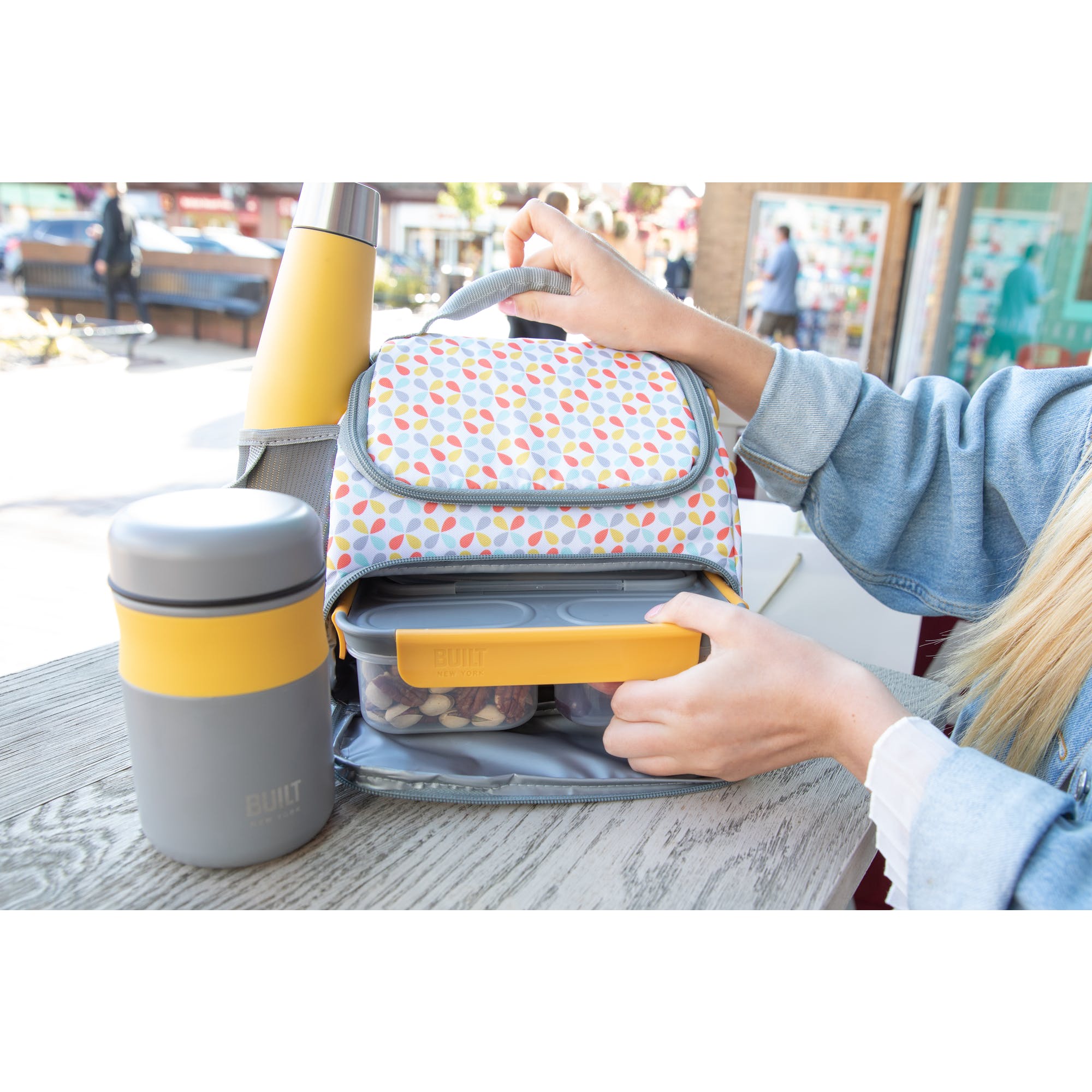 Stylish Insulated Lunch Bag 5L - Leakproof & Durable for Work, School, Gym & Outdoor Activities