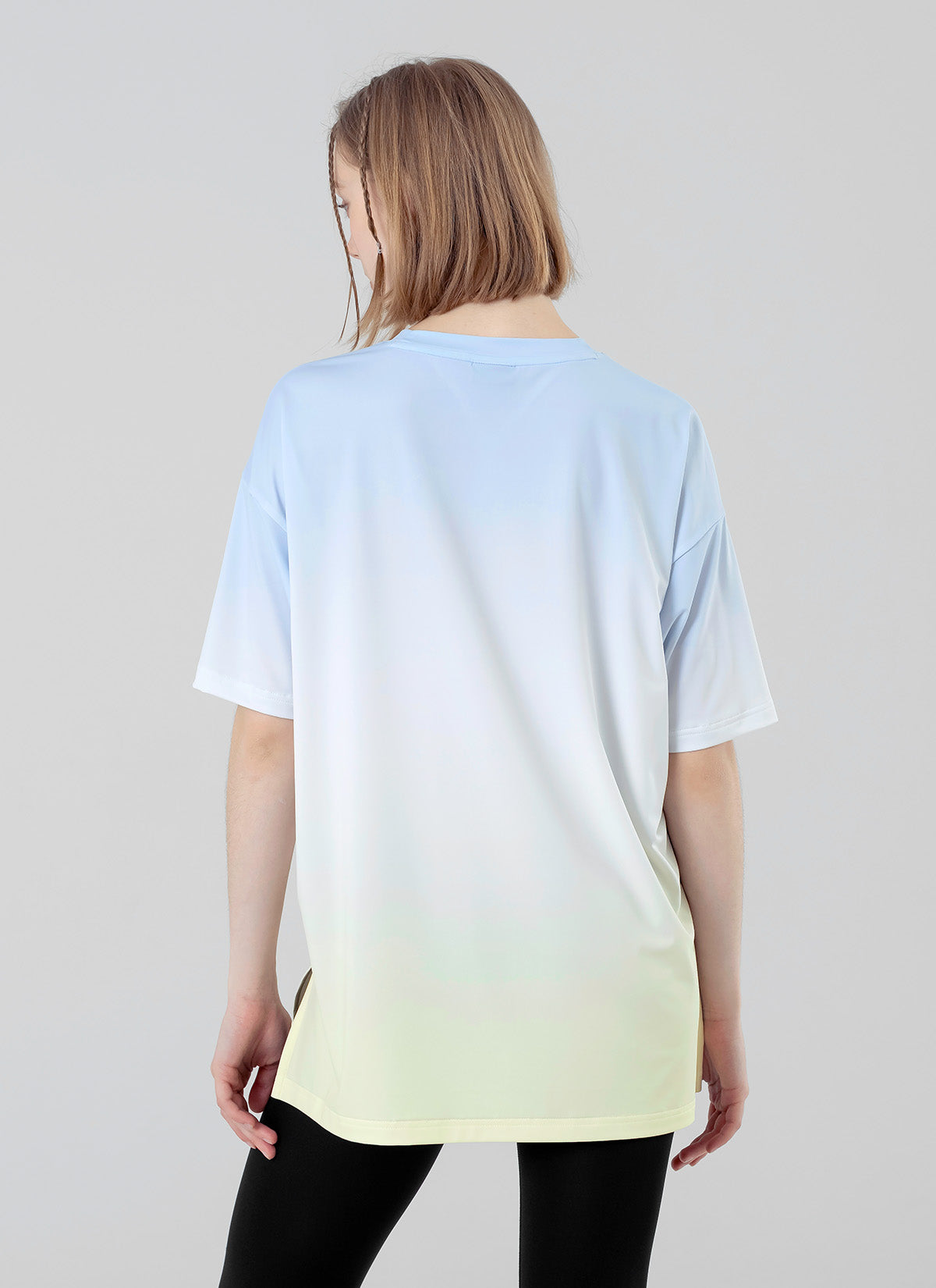 Stylish Ice Feather Gradation Oversized Short Sleeve T-Shirt for Women | Trendy Loose Fit Casual Top | Perfect for Summer Outings, Beach Vacations & Streetwear Fashion