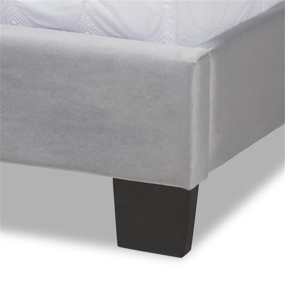 BOWERY HILL Full Size Gray Velvet Upholstered Panel Bed with Tufted Headboard - Luxurious Bedroom Furniture for Master Suite or Guest Room