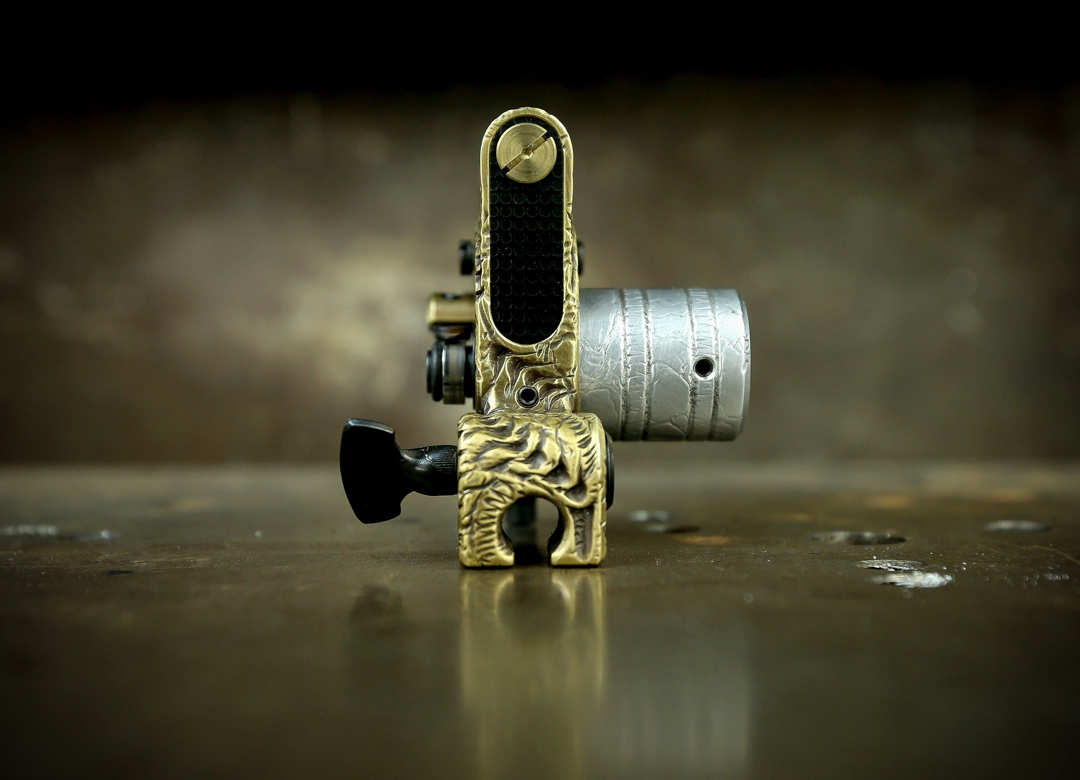 Limited Edition Aaron Cain X Dan Kubin Biomech Brass V3/23 Sidewinder CC - Premium Collectible Mechanical Pen for Writing Enthusiasts & Gift Ideas